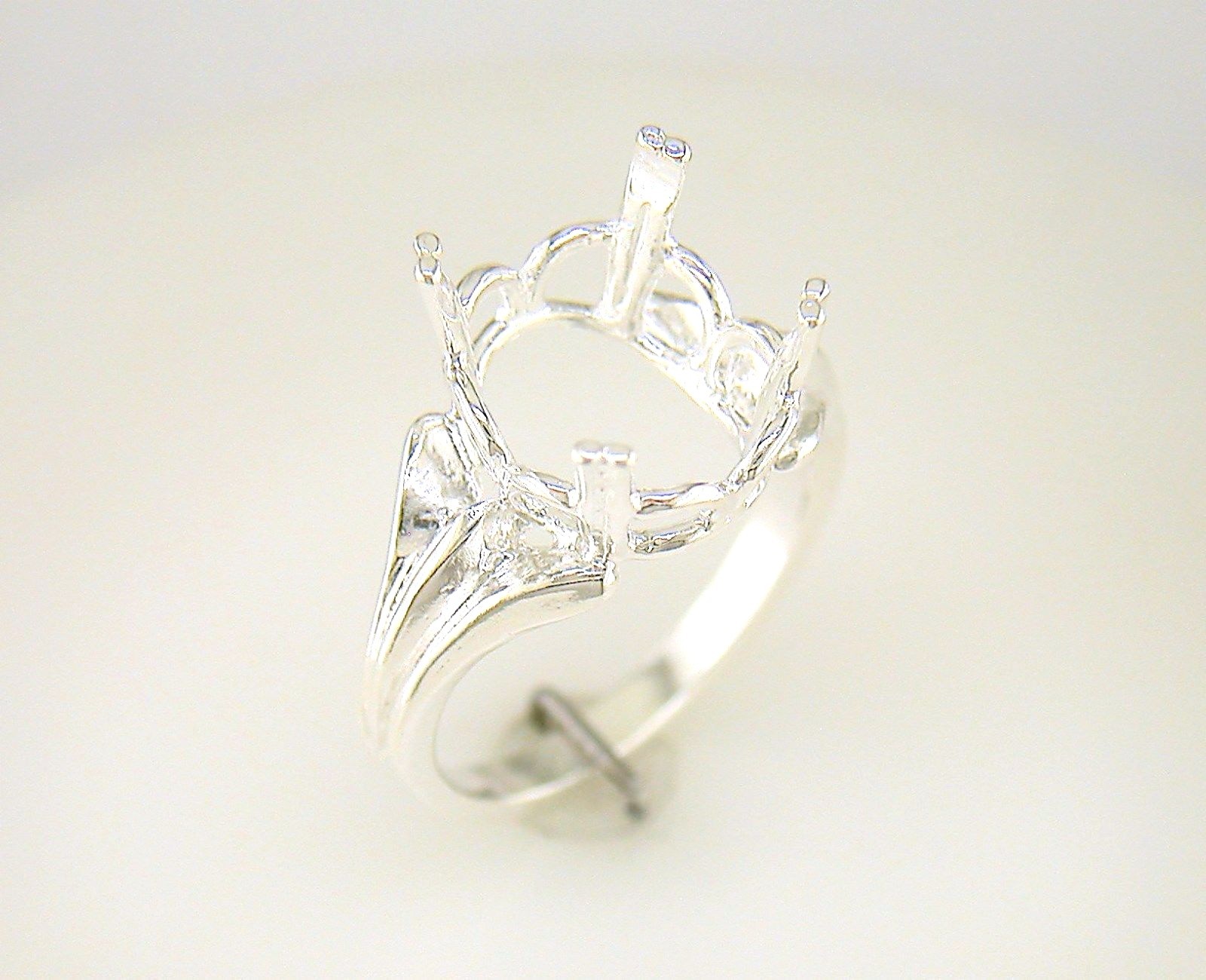 Oval Regalle Solitaire Ring Setting Sterling Silver