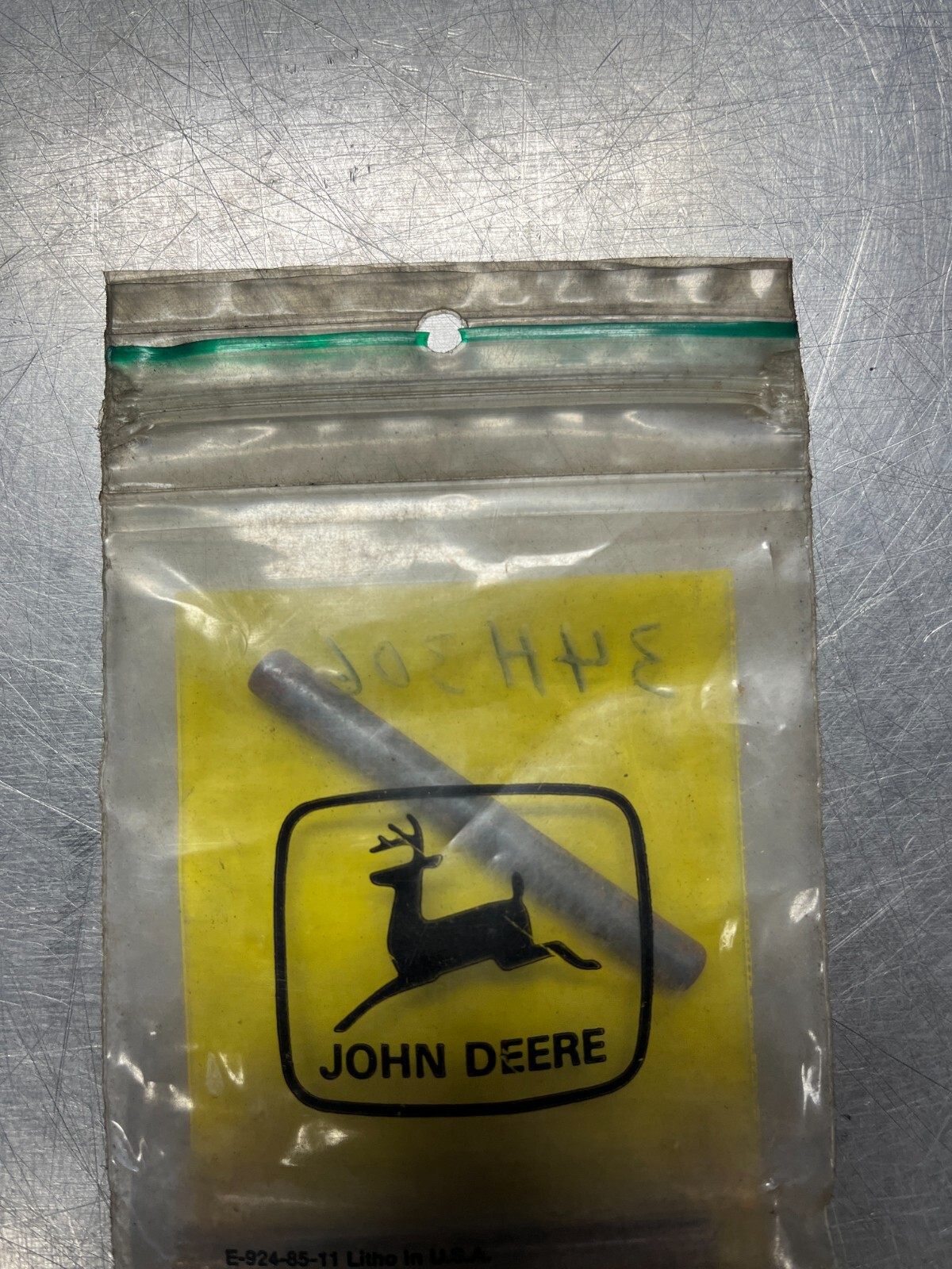 34H306 Genuine OEM John Deere PIN