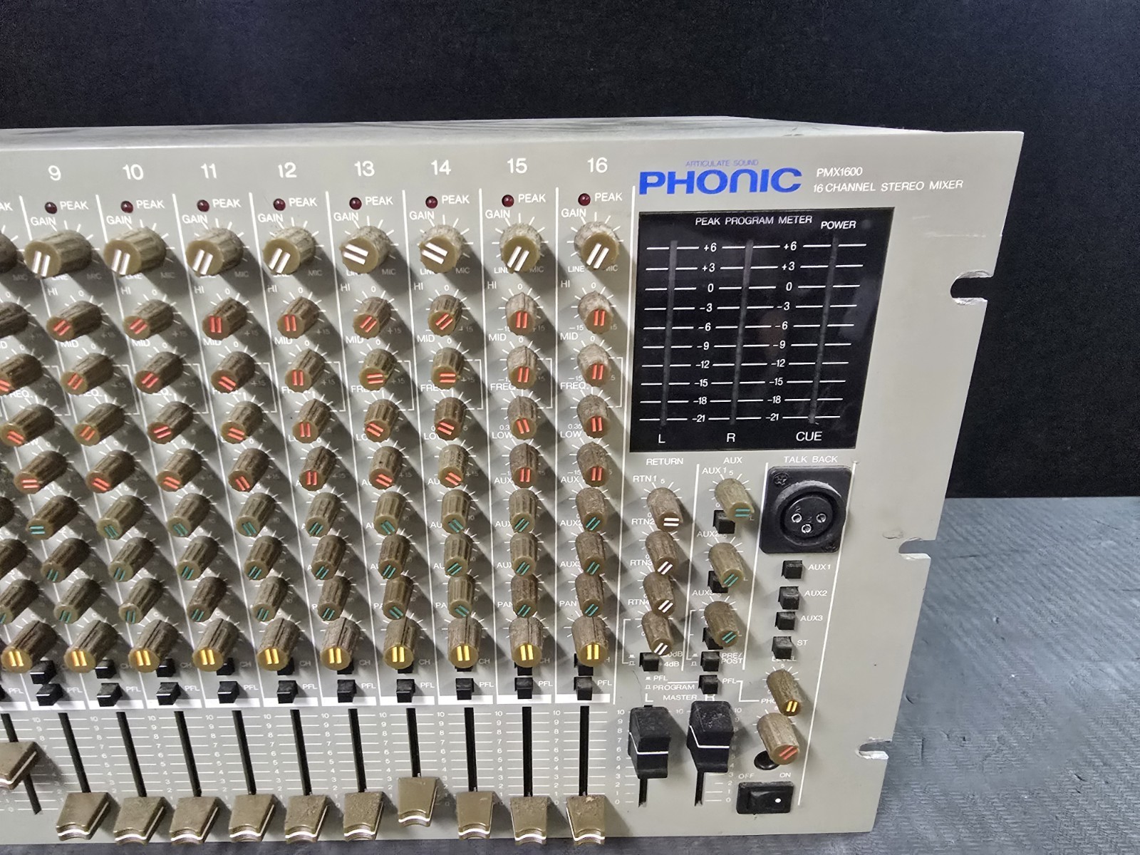 PHONIC PMX1600 16 CHANNEL Rack-Audio-Mixer Tested Working