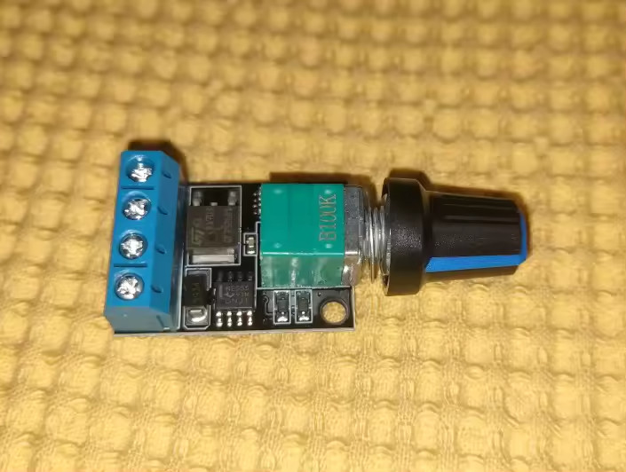 1 x 5V-12V 10A Voltage Regulator PWM DC Motor Speed Controller Stepless