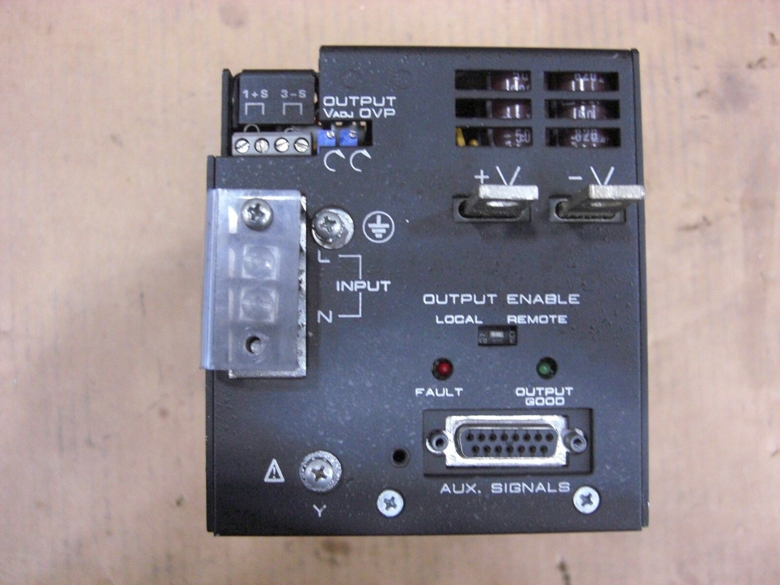 Lambda Regulated Power Supply SE-500-3 115VAC - 24VDC