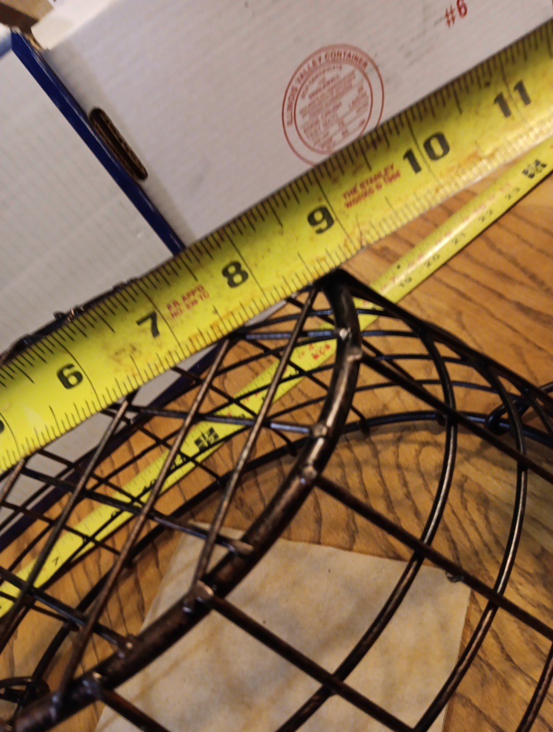14 In X 10In Wire Basket With Wood Handles