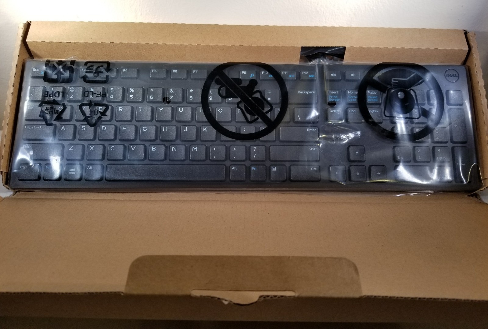 DELL USB KEYBOARD PART # DPN:KB216-BK-US - NEW IN BOX