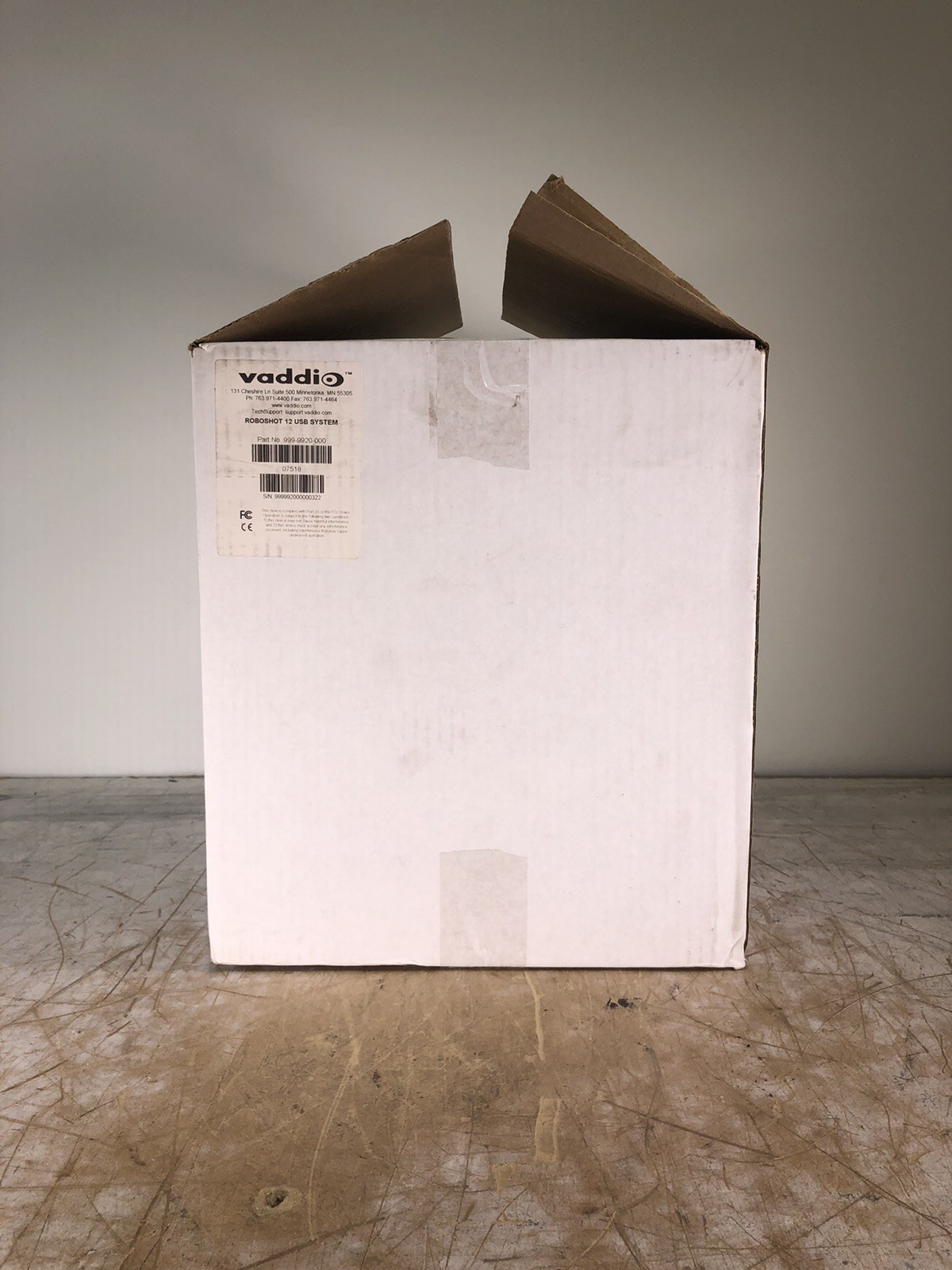 VADDIO ROBOSHOT 12 USB CONFERENCING CAMERA