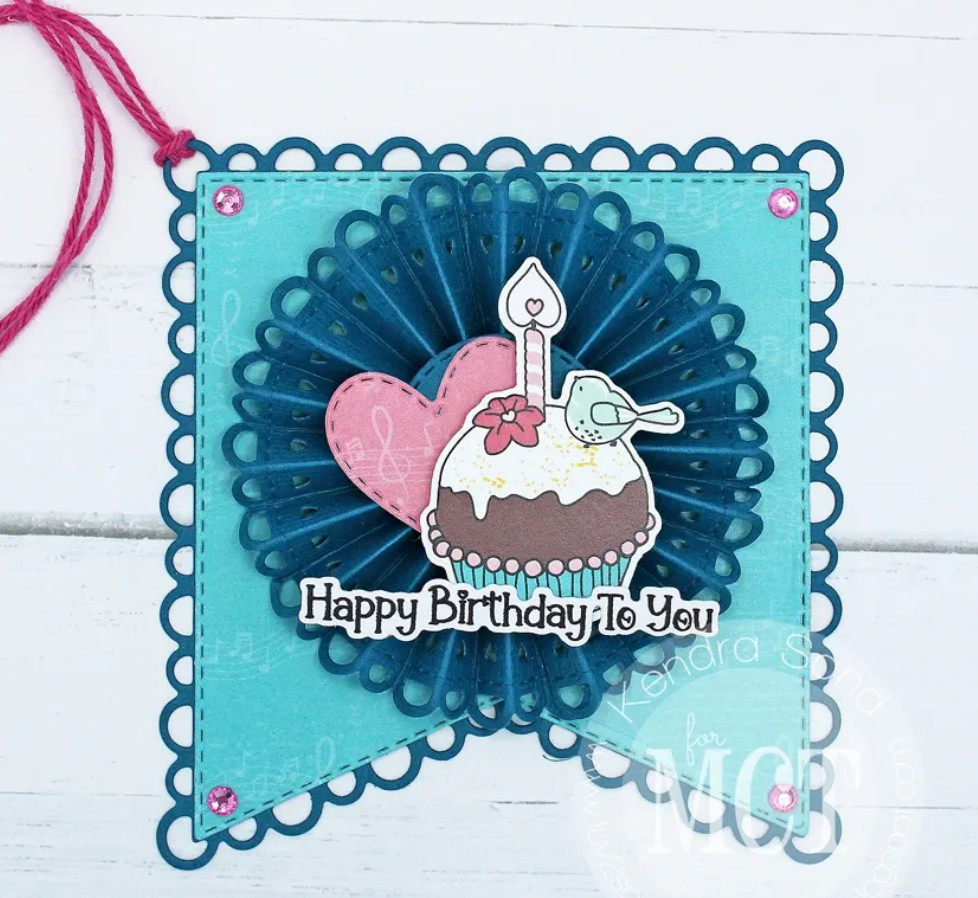 My Creative Time Pretty Scallop Rosette Die Set
