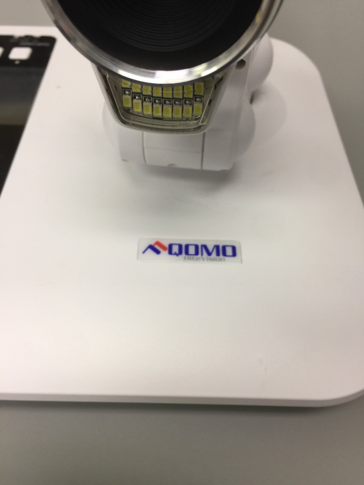 R20 QOMO HITE VISION QPC60 SCIENCECAM / DOCUMENT CAMERA W CD / CORDS &REMOTE