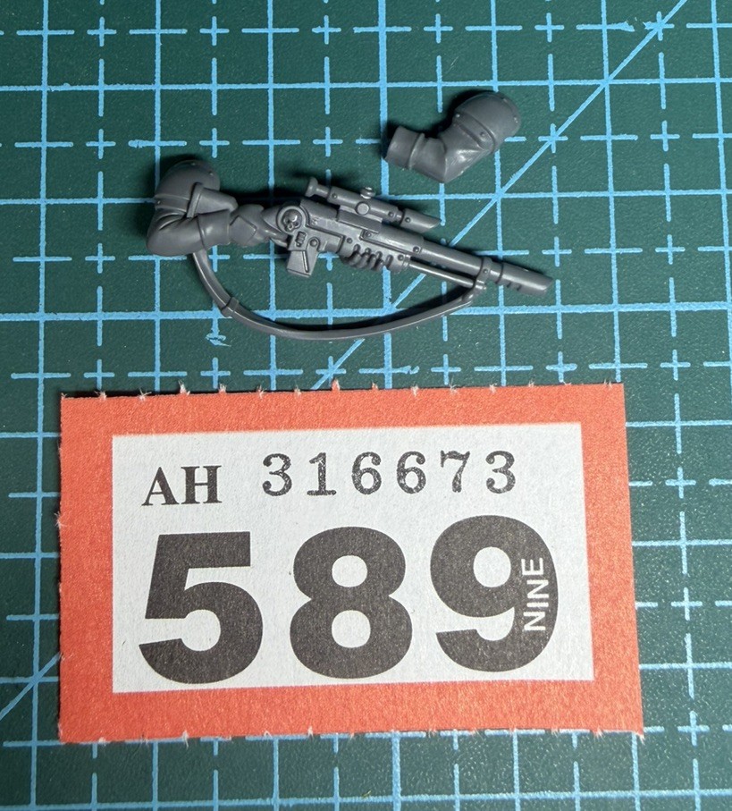 Death Korps Krieg Sniper Rifle Lasgun Long Las Gun Weapon Arm Gun Militarum 40k