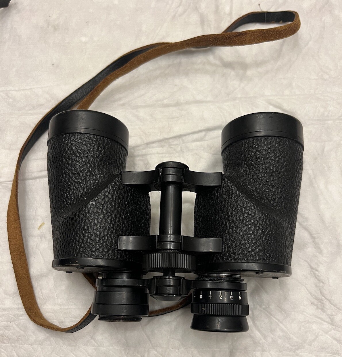 Fujica Meibo 7x,35 BINOCULAR w/Case: Needs A Part. Case Needs Fixing. See Pics!!