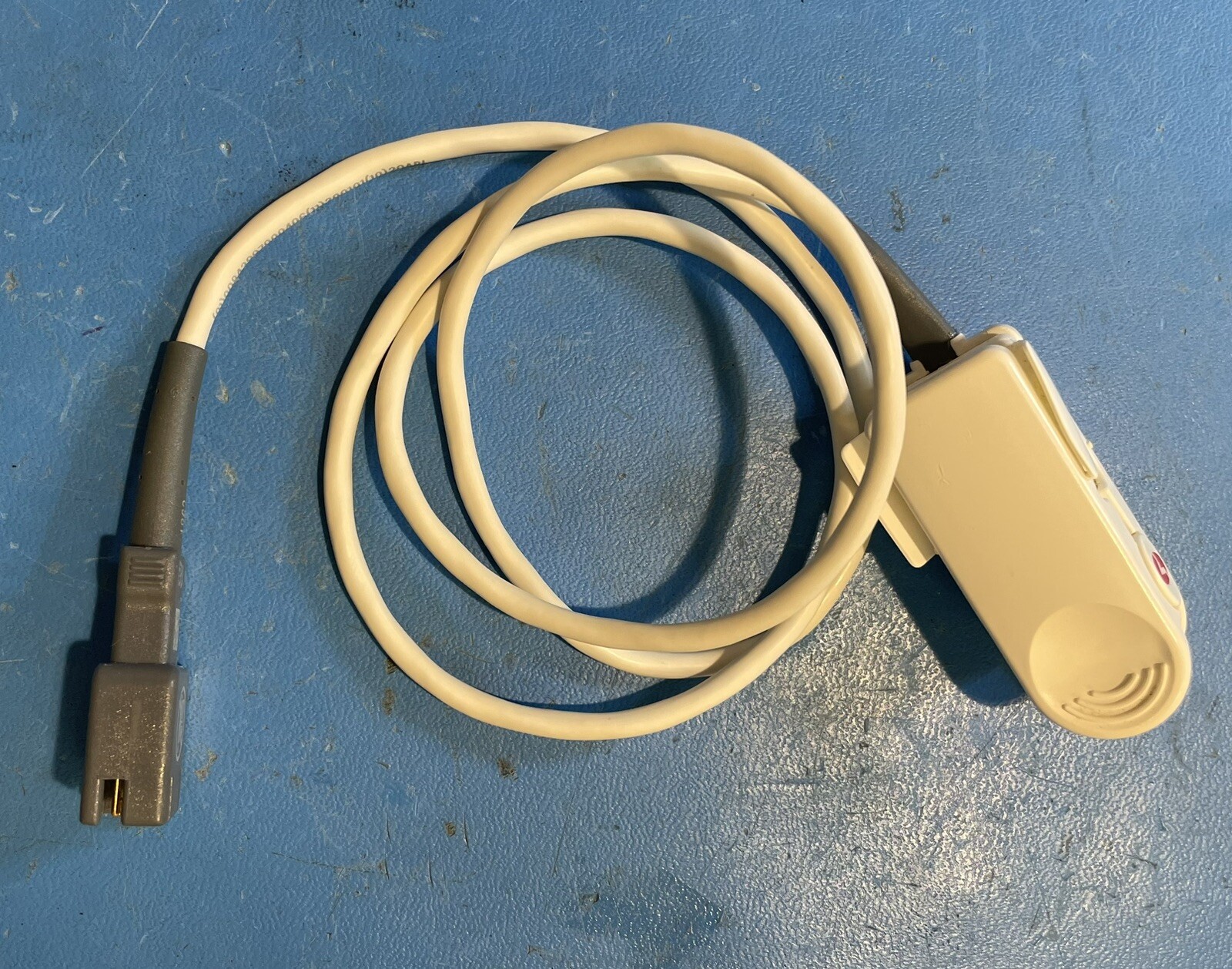 Masimo SET 1863 LNCS DCI Adult SpO2 reusable finger sensor. OEM. 9 Pin, Used