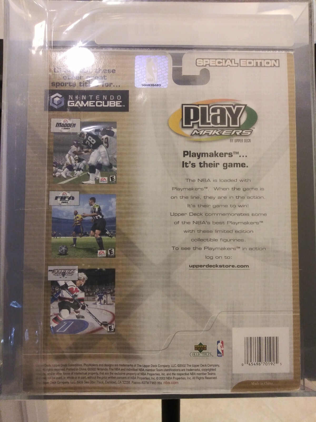 AFA 9.0 2002 Upper Deck PlayMakers NBA Courtside 2002 Ed. Kobe Bryant Target