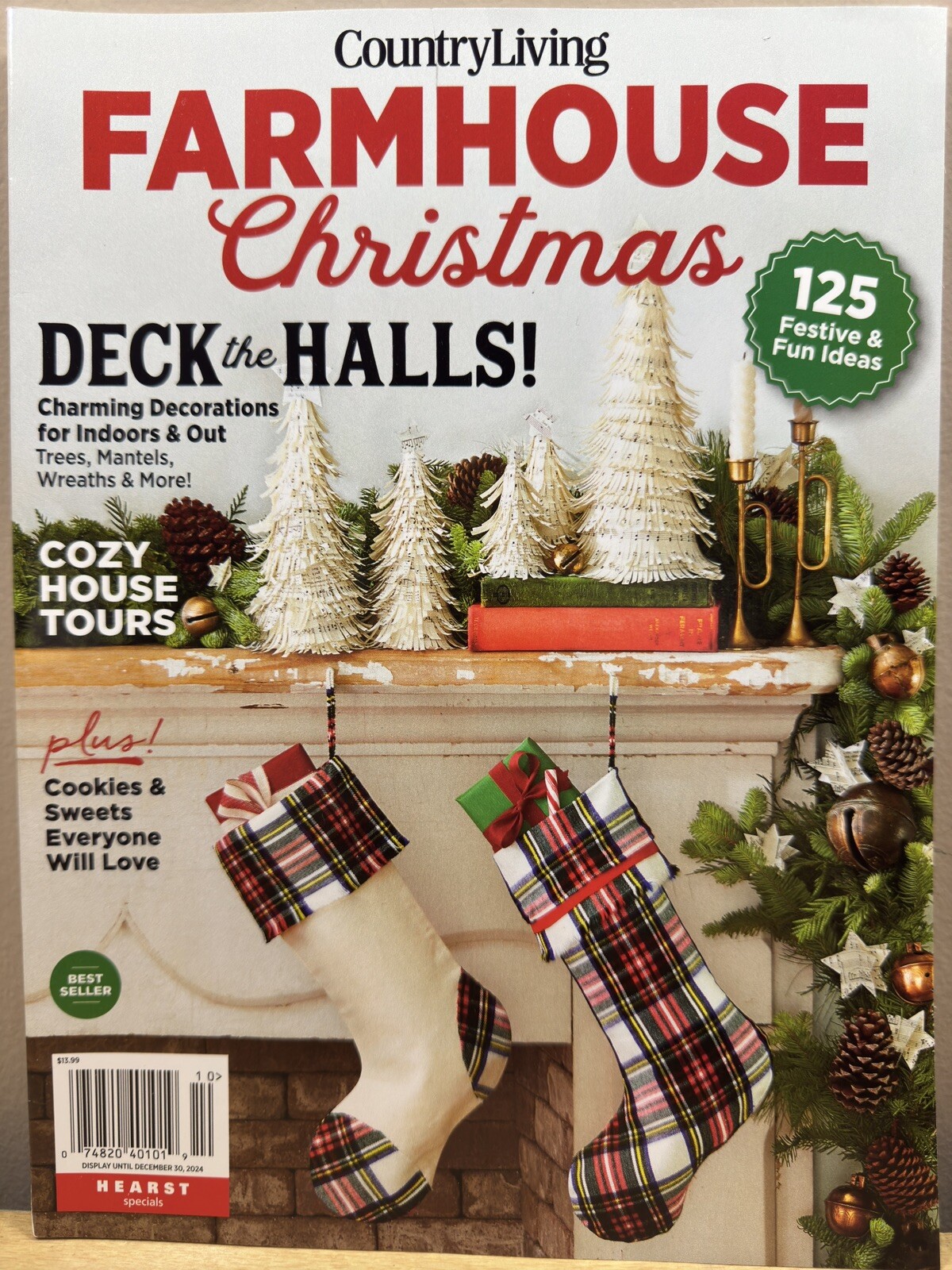 Country Living , Farmhouse Christmas - Deck the Halls! -Winter 2024