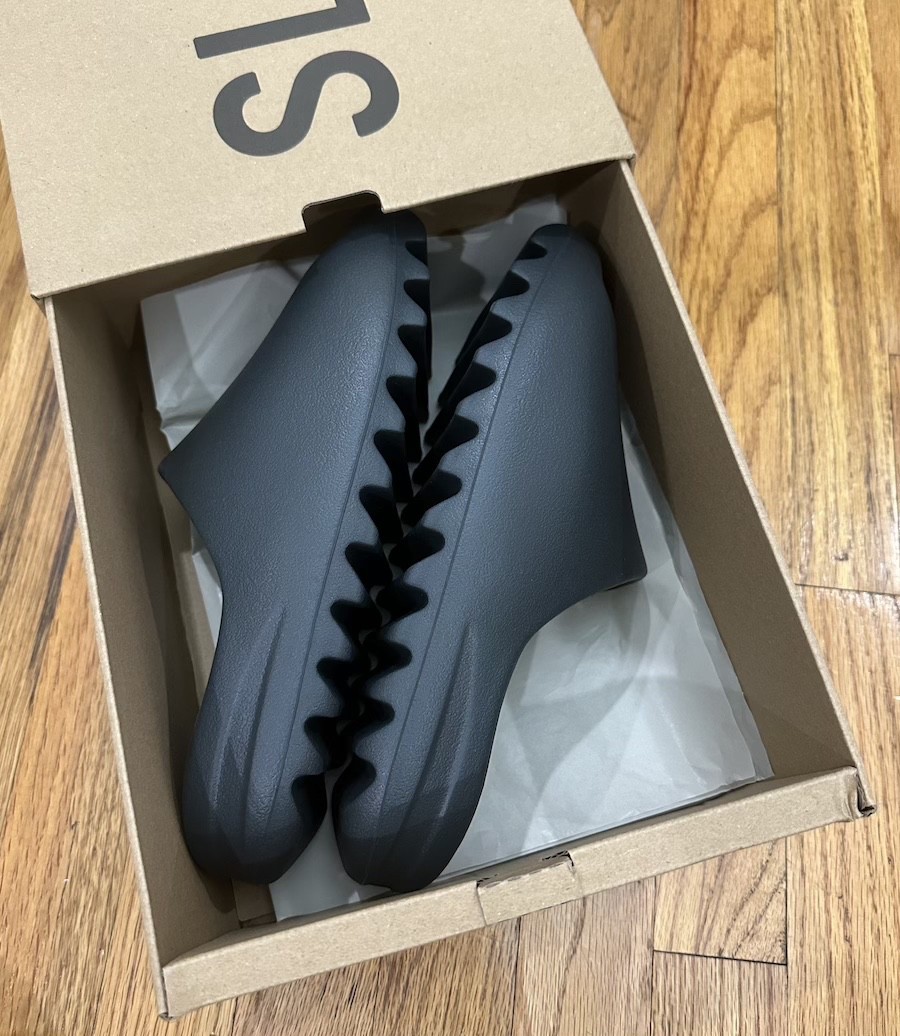 adidas Yeezy Slide Dark "Onyx" ID5103 Black Slides Men's 10