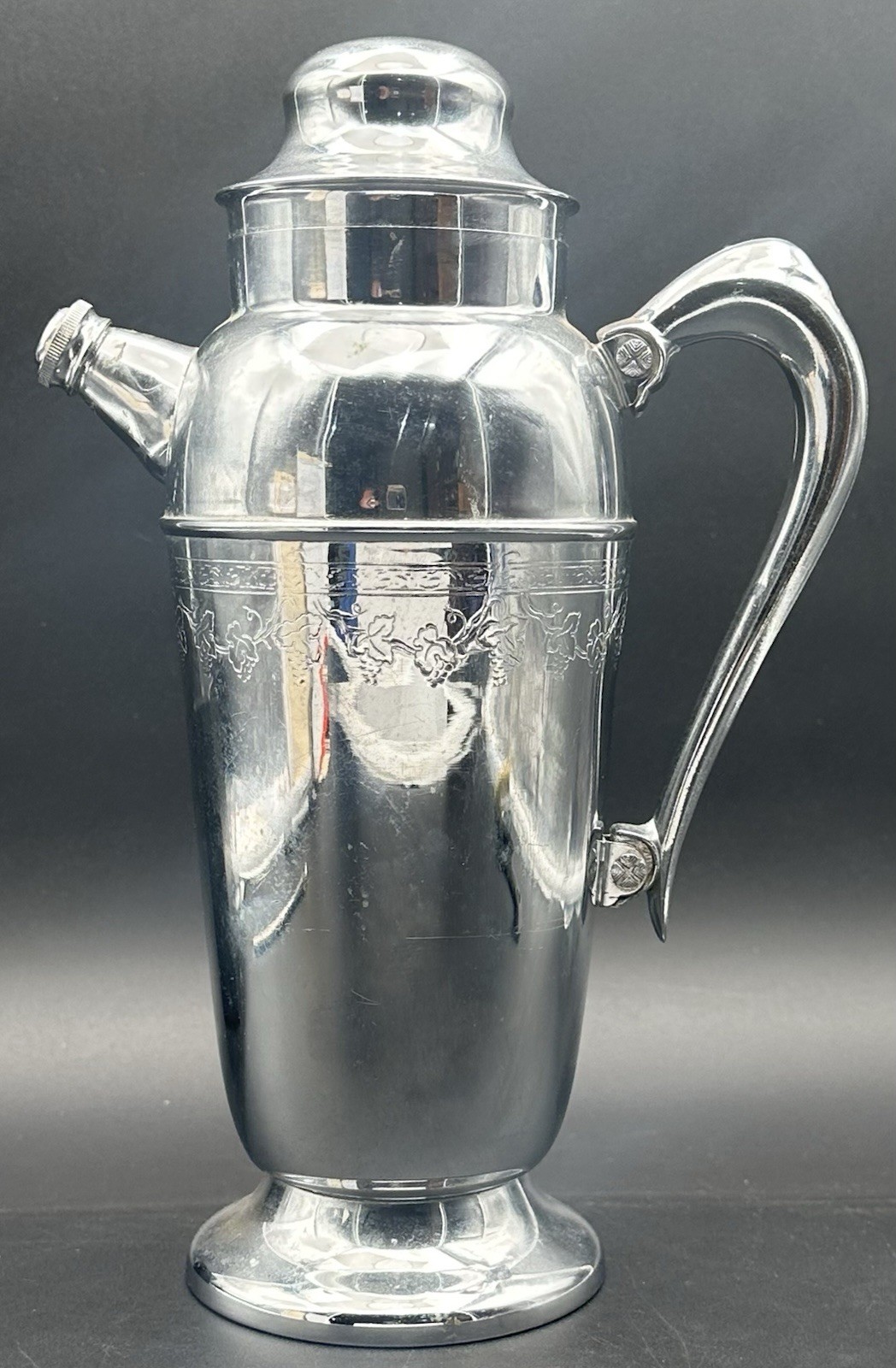 Vintage Art Deco Chrome Cocktail Shaker Bar Ware Etched Grape Pattern