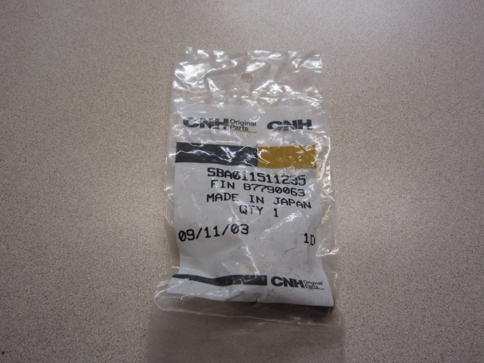 CNH-New Holland SBA011511235 Bolt SBA010109305 SBA010109294 SBA011311235