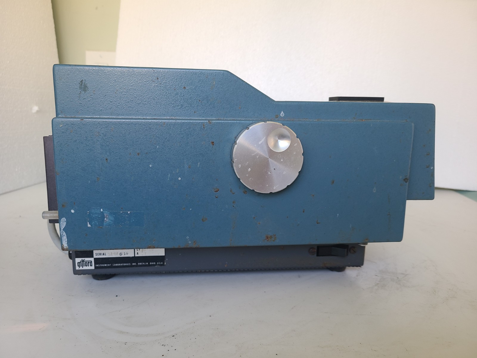 Gilford Micro-Sample Spectrophotometer 300-N, Powers Up, Untested