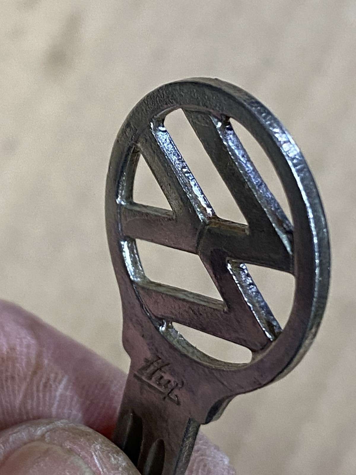 VW HUF SV57 Key.