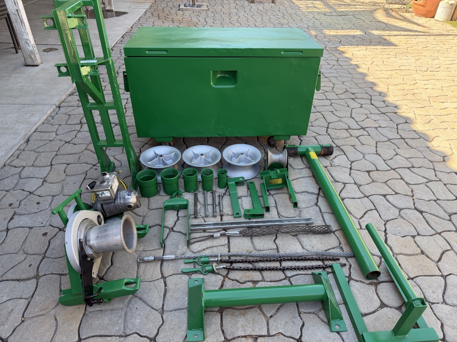 Greenlee 640 Wire Cable Puller 4000lbs
