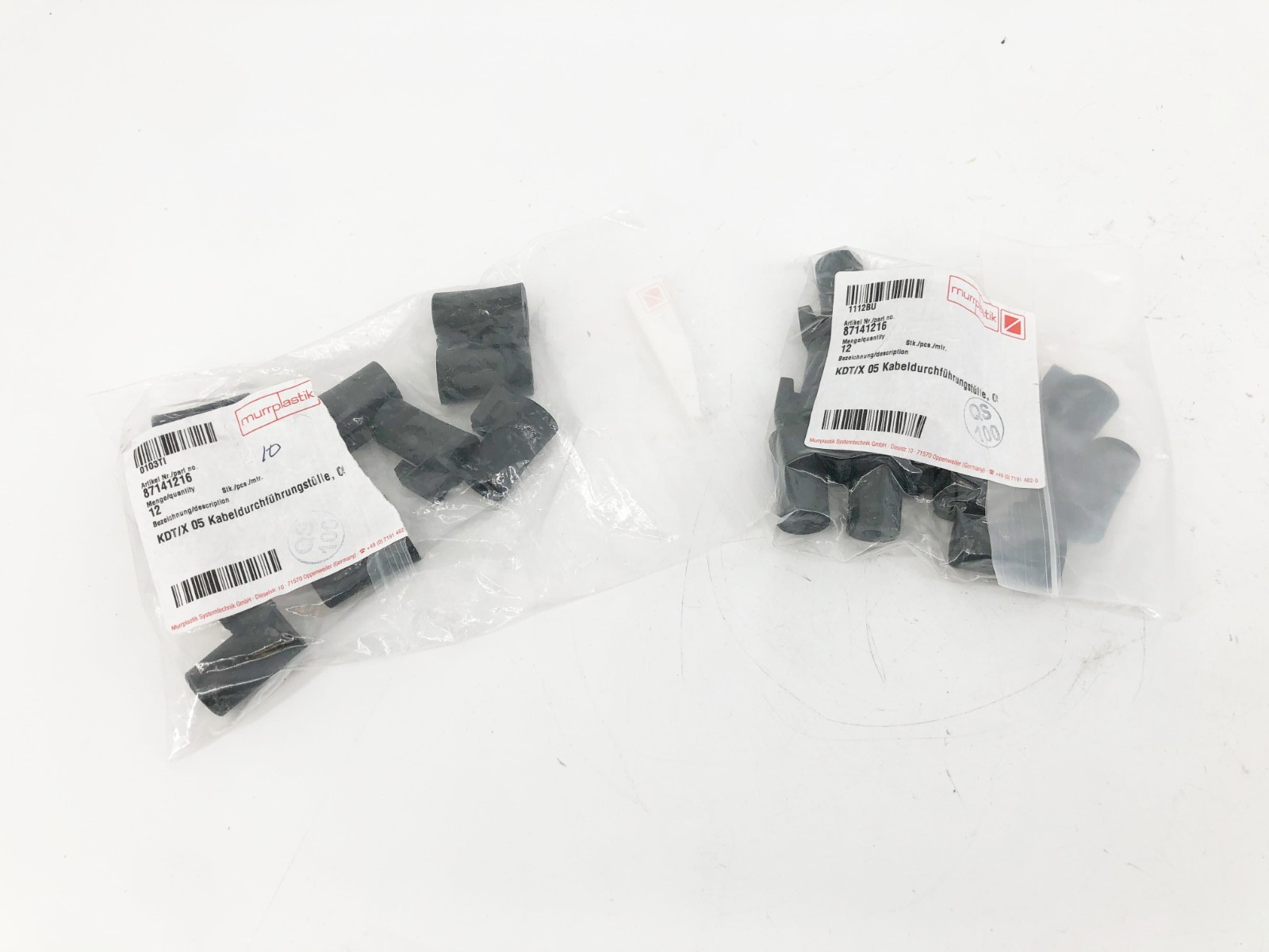 Lot of 22 New Murrplastik 87141216 Cable Entry Grommets KDT/X 5 for 5-6mm Diam.