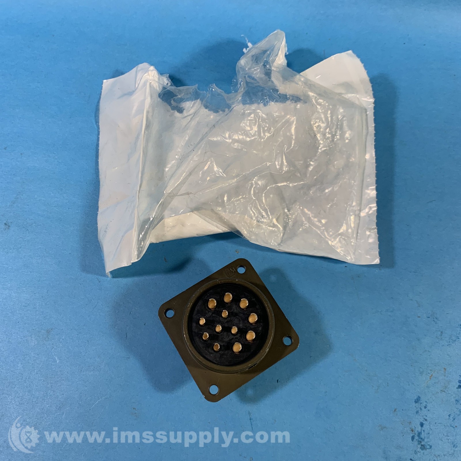 Amphenol MS3102A28-09P Circular Connector FNOB