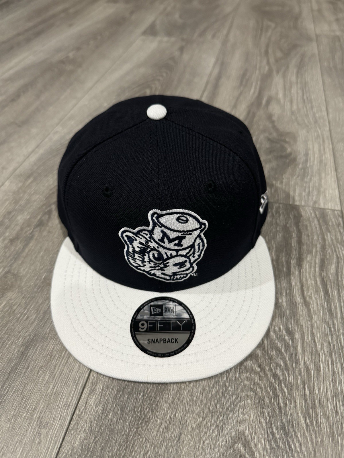 Michigan Wolverines New Era 9Fifty SnapBack Adjustable Hat Navy,White Color