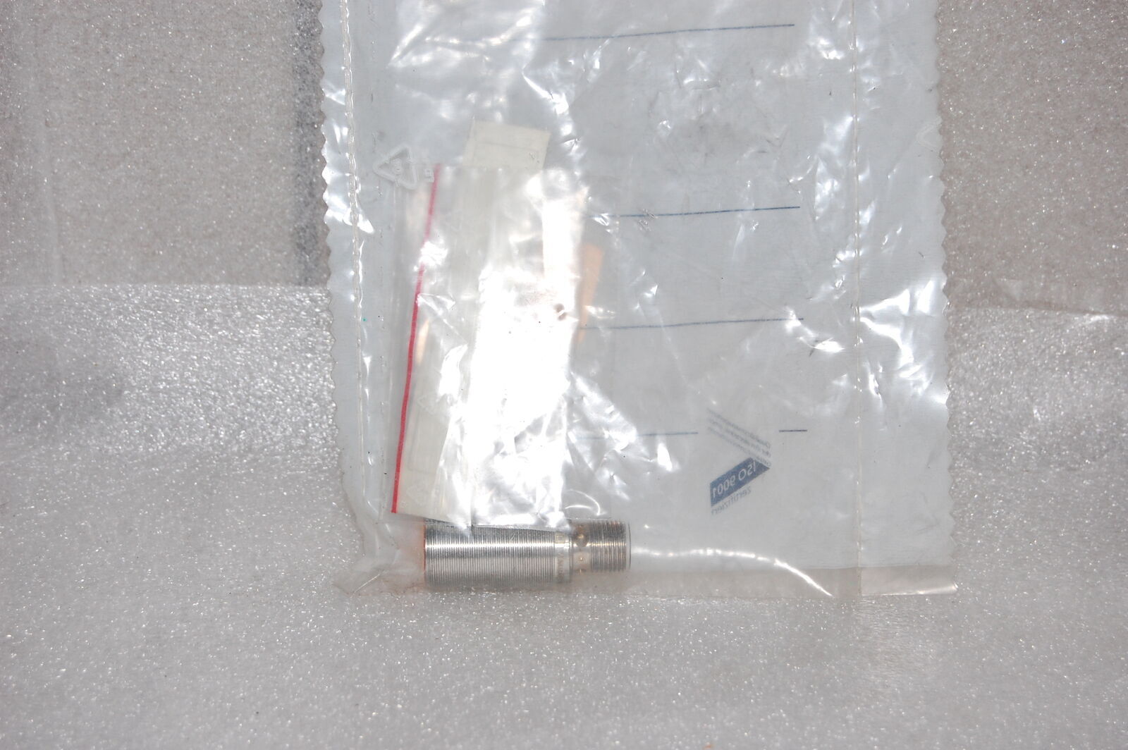 IFM IGS204 IFB3004BBPKG/US-104 Proximity Switch Sensor New
