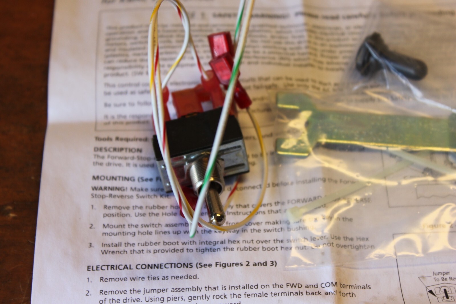 KB Electronics KBAC F-S-R Forward-Stop-Reverse Switch Kit 9480A (9480)