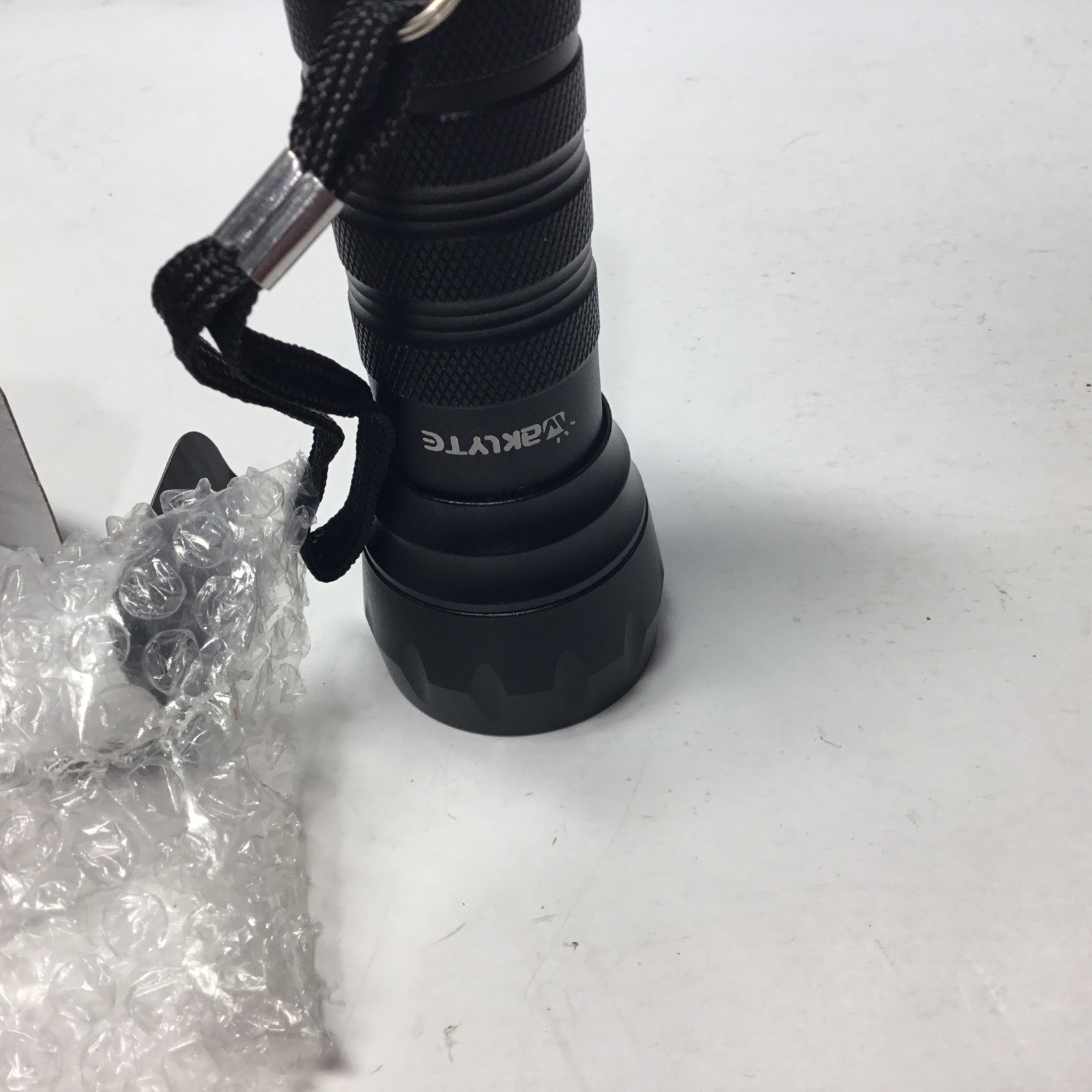 Waklyte UV Flash Light D16 AUV New In Box.