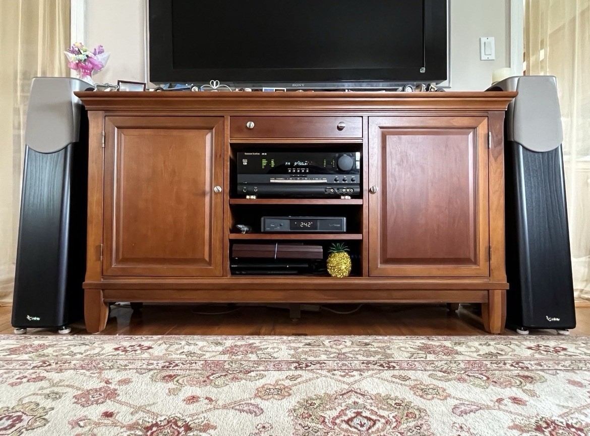 Surround Sound Speaker System