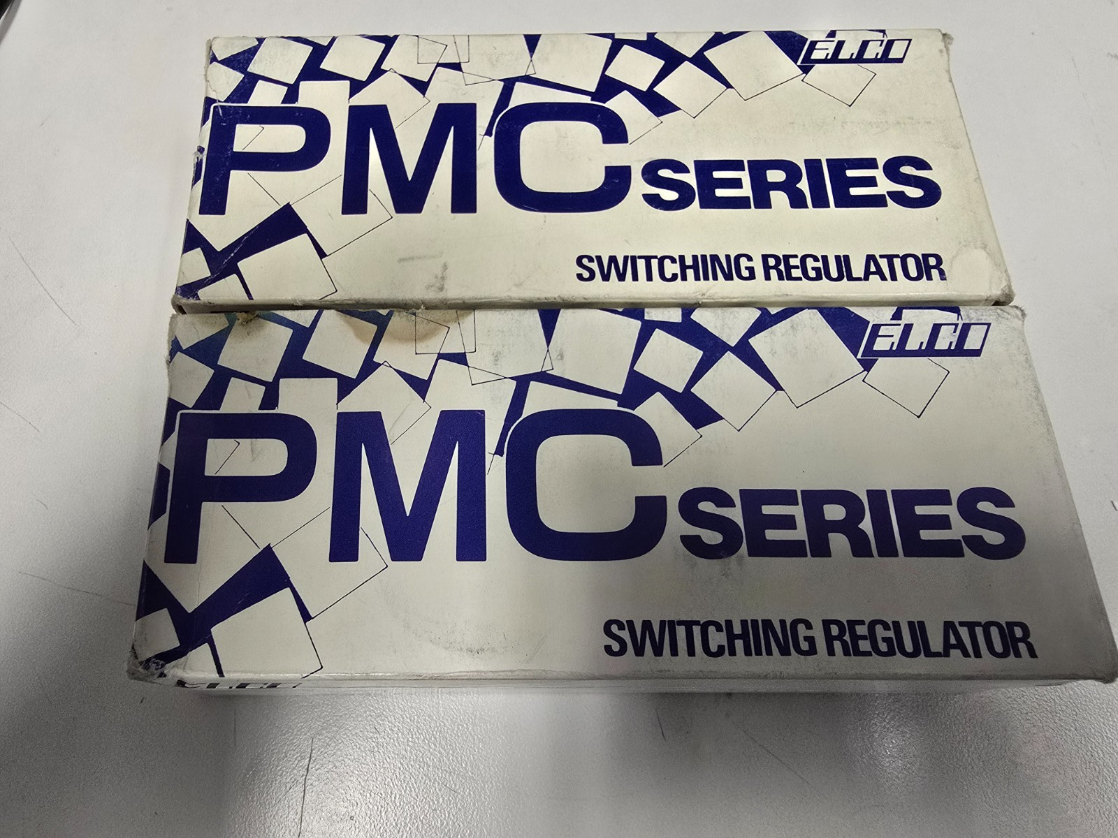 LOT 2 SWITCHING REGULATOR PMC 30E-2