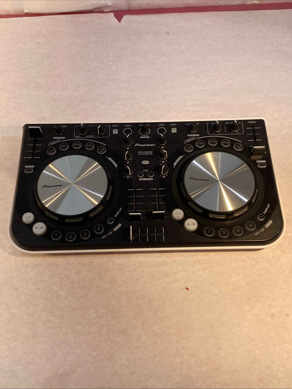 Pioneer DDJ-WeGo-W DJ Controller Black