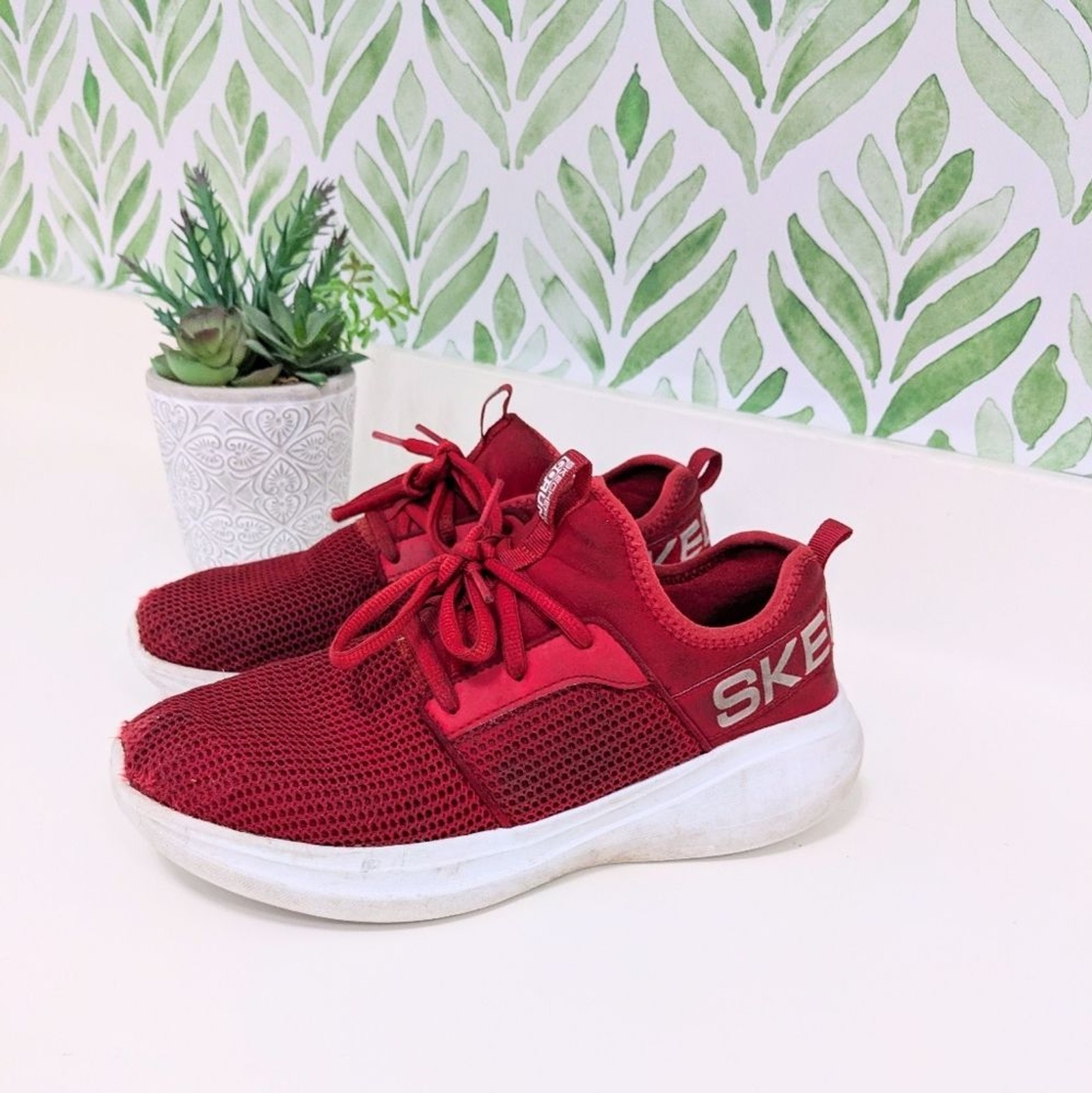 Skechers GOrun Fast - Valor Boys red Size 5.5