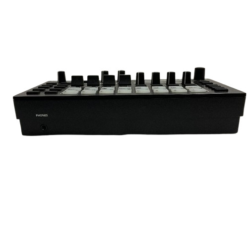 Roland MC-101 Groovebox Used Compact Synthesizer
