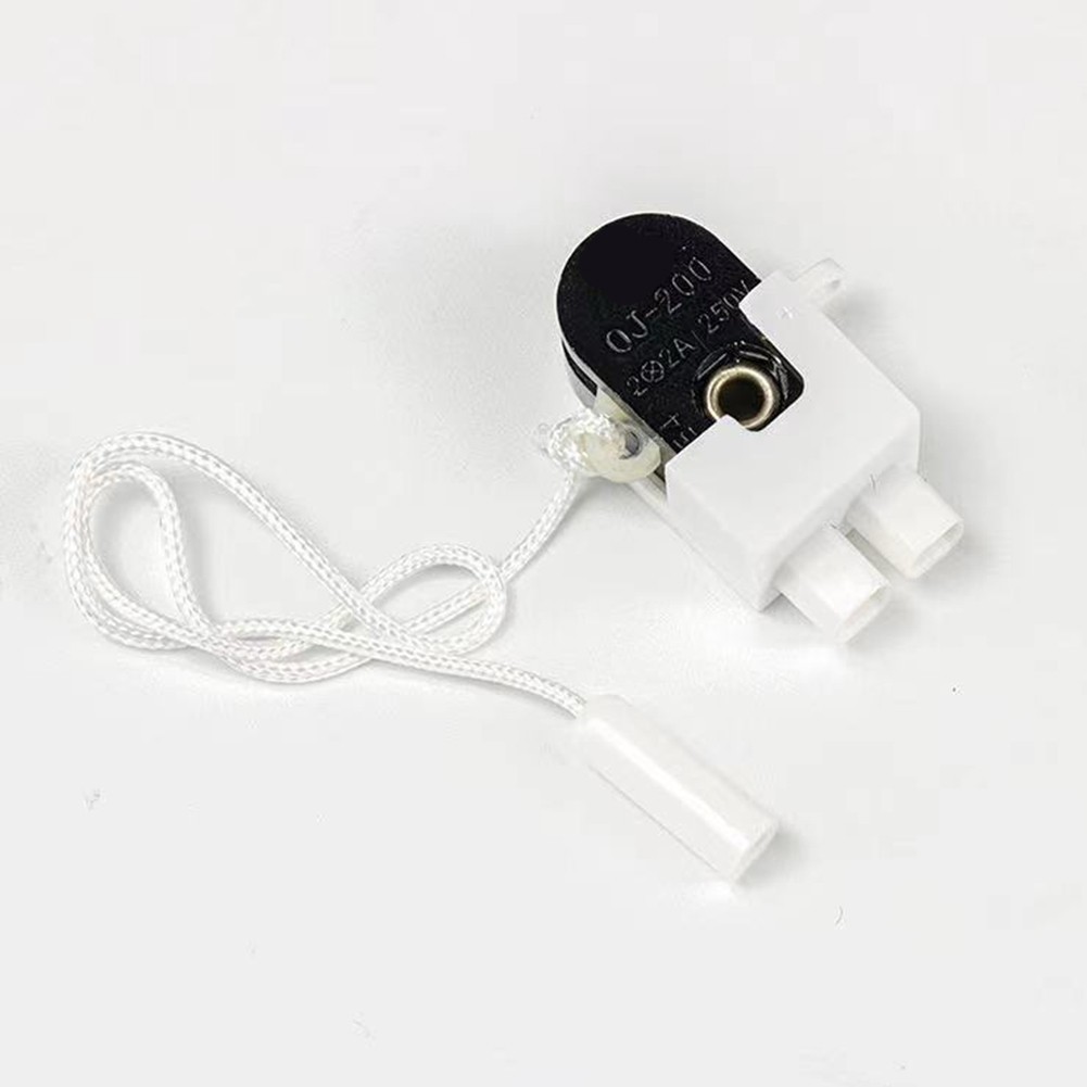 Convenient cord pull switch suitable for various lighting applications
