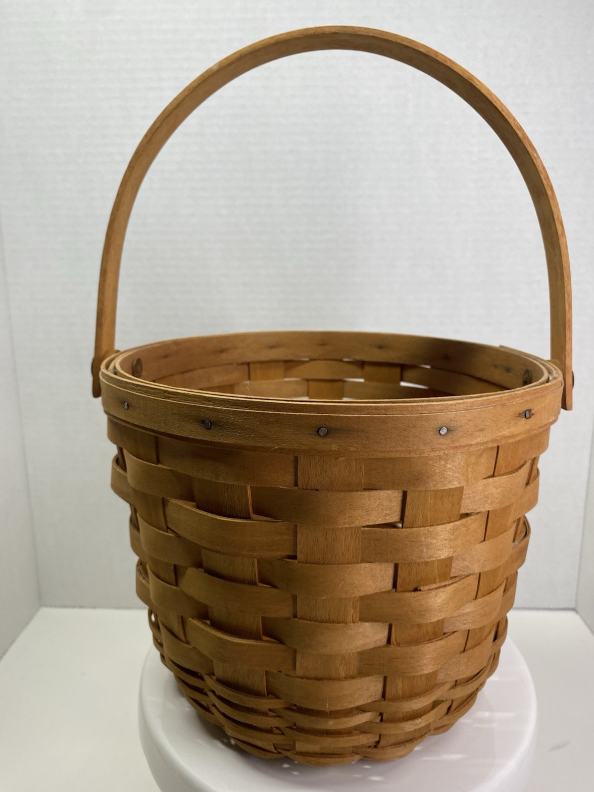 1994 LONGABERGER Classic Tall Medium Fruit Basket Swinging Handle