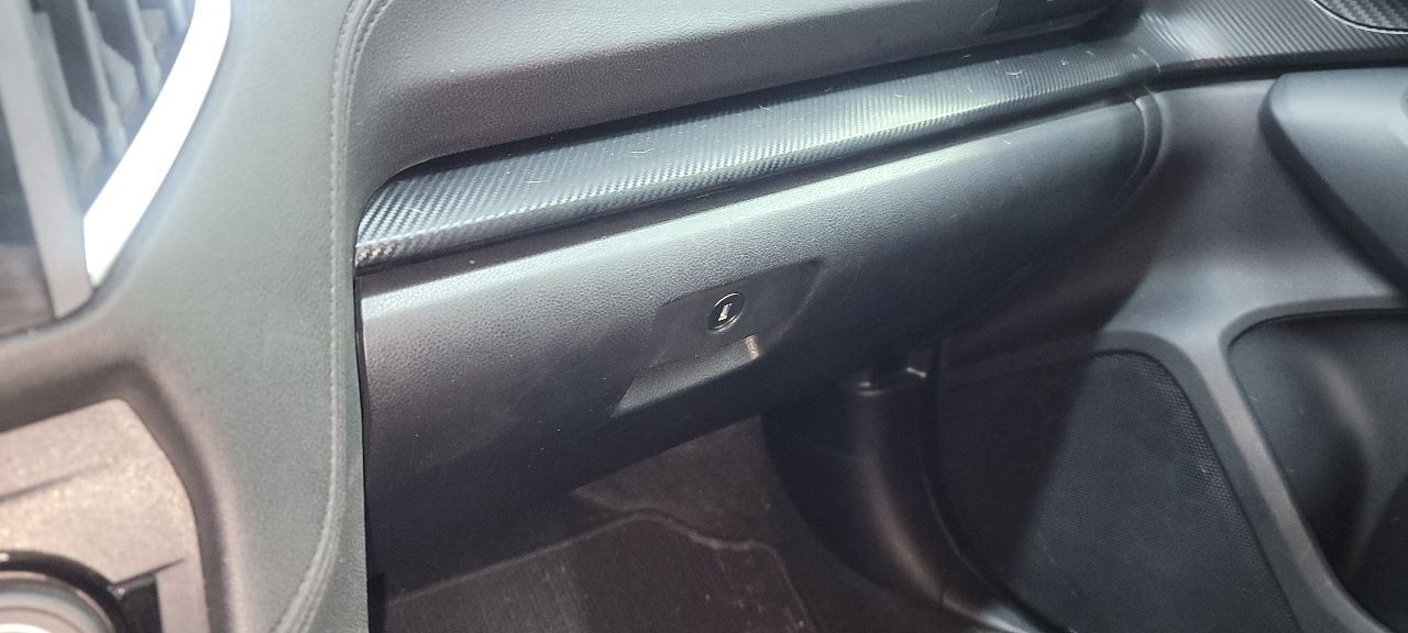 19 Subaru Crosstrek Glove Box