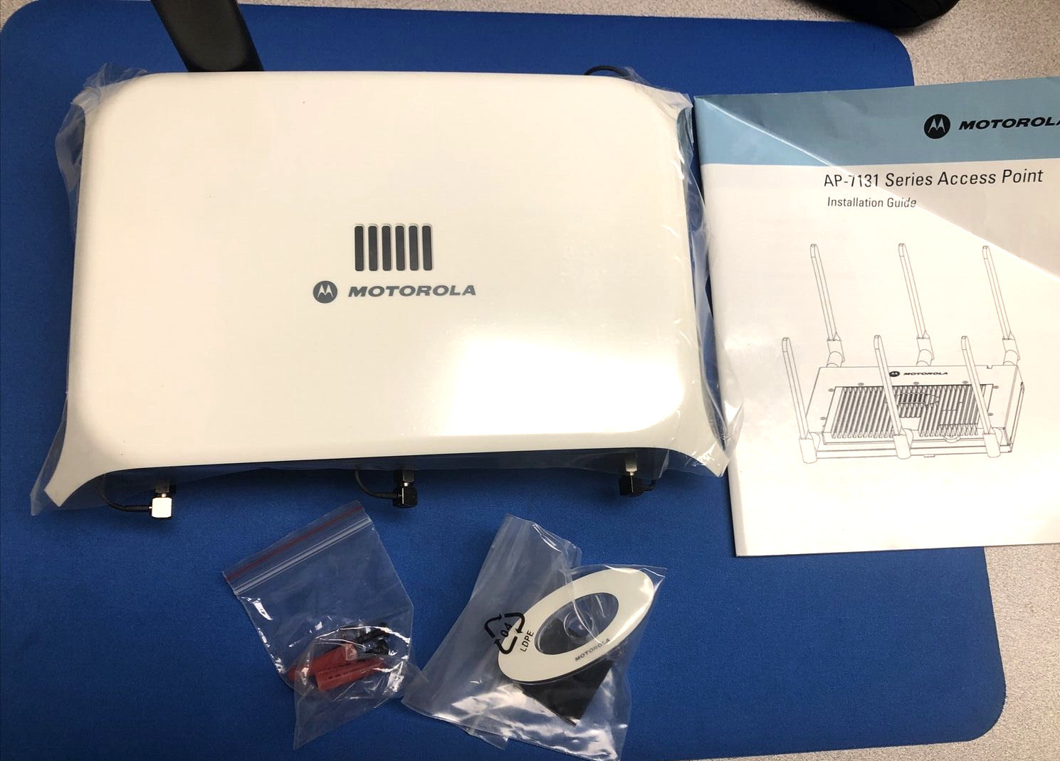 NEW Motorola AP-7131N Wireless Access Point