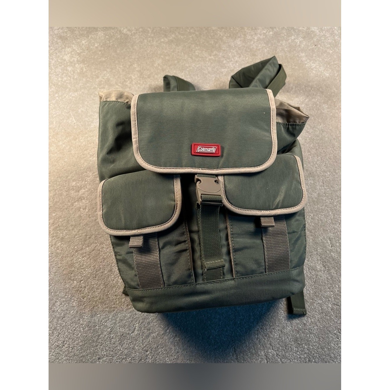 Coleman Backpack Green Padded Interior Duel Pocket Front Hiking