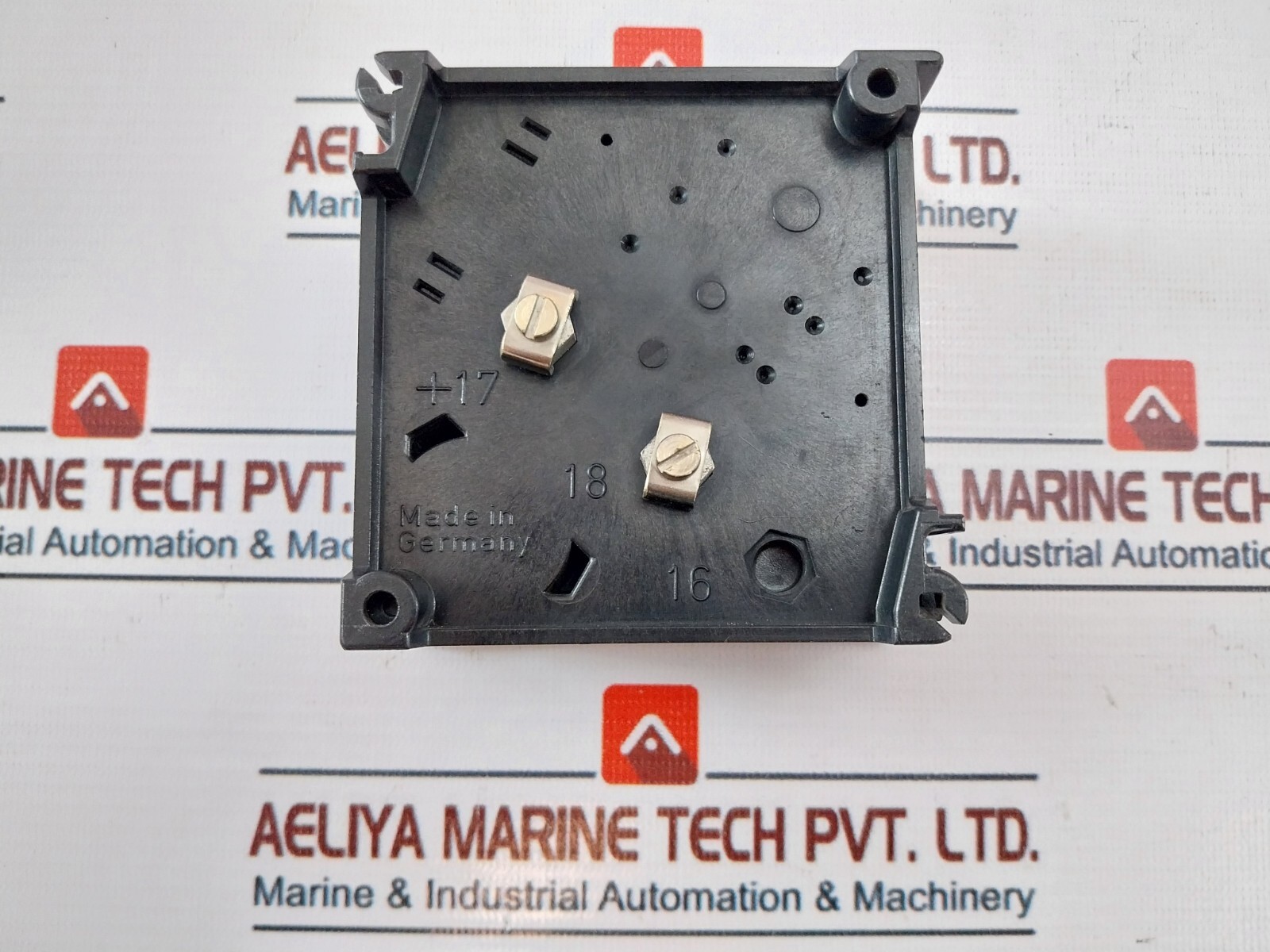 ABB 040 V Analog ,Voltmeter