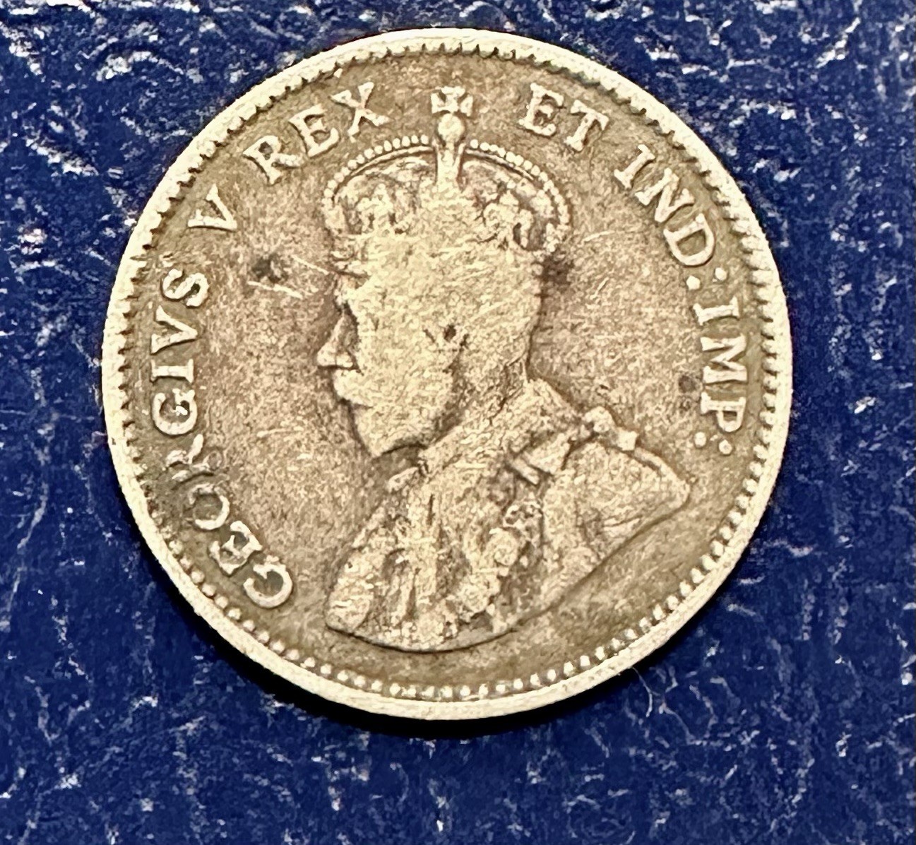 Beautiful 1911 Canada 5 Cent SILVER KM 16