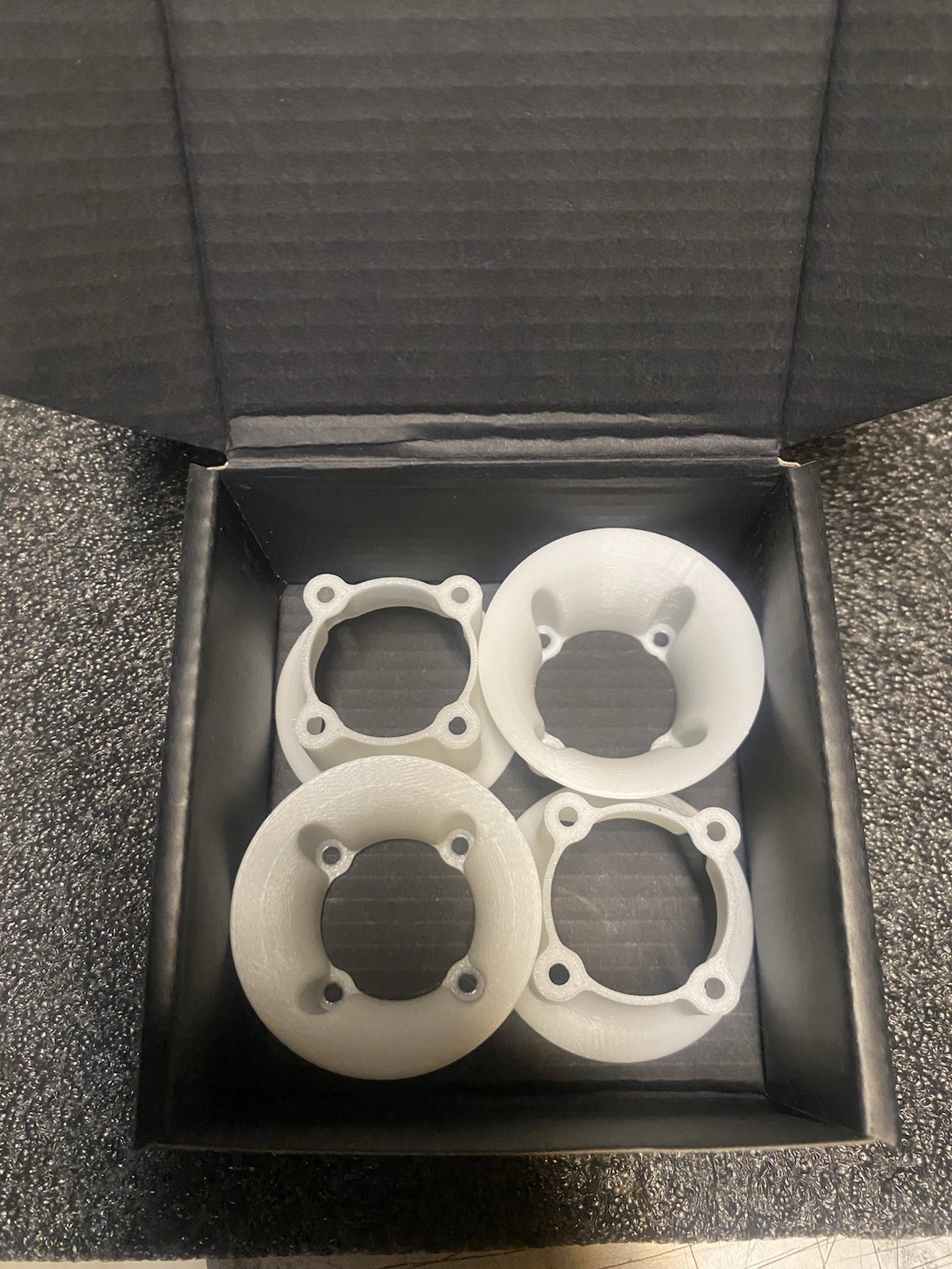 4 Pack(White)-Velocity Stack 30x30mm-Increased Air Flow Cooling RC Drift Car Fan