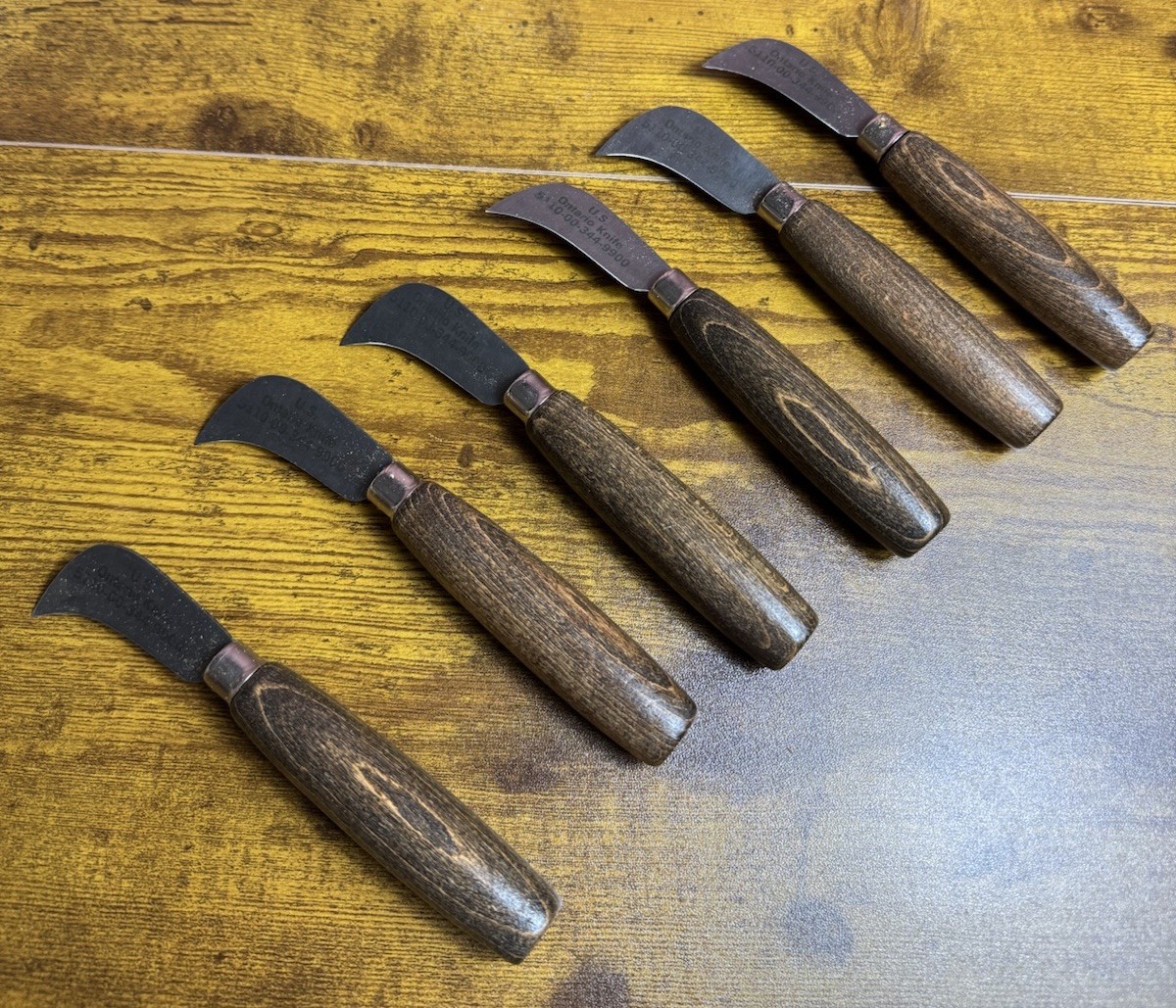 Vintage NOS Lot Of 6 Ontario Knife Linoleum Knives Wood Handle Curved Blade