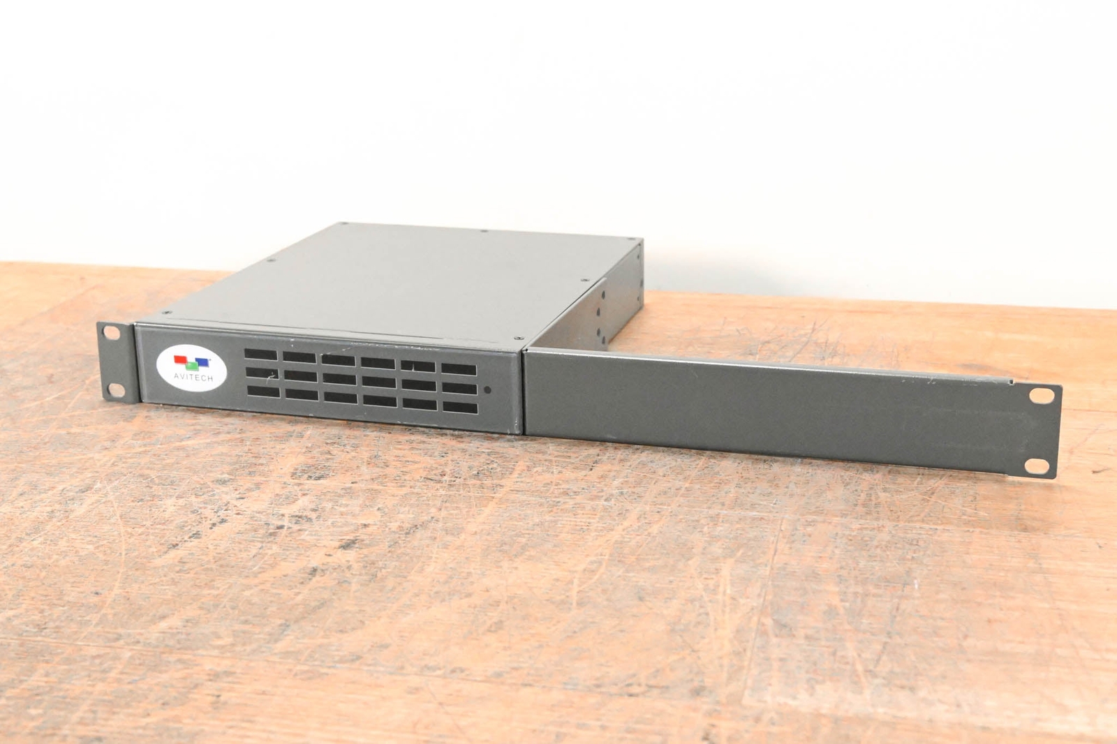 Avitech MCC-8001U Image Scaler / Processor CG01CA9
