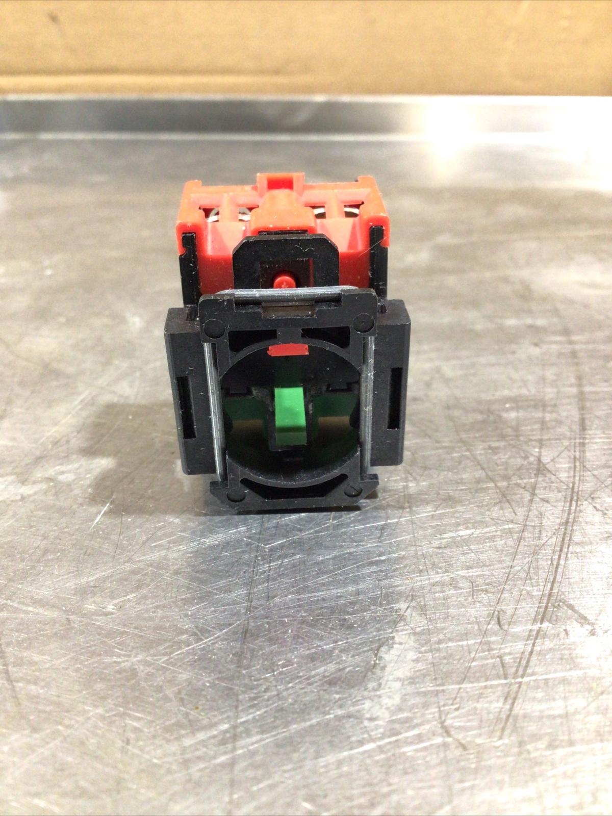 CONTACT BLOCK CLASS 9001 TYPE DA11 SQUARE D