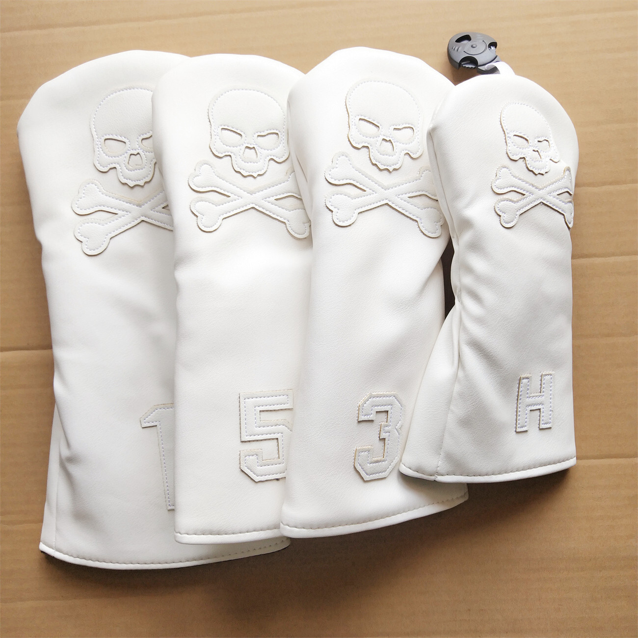 4pcs White Skull Golf Wood Club Headcover Driver 460CC Fairway Wood Hybrid Cover
