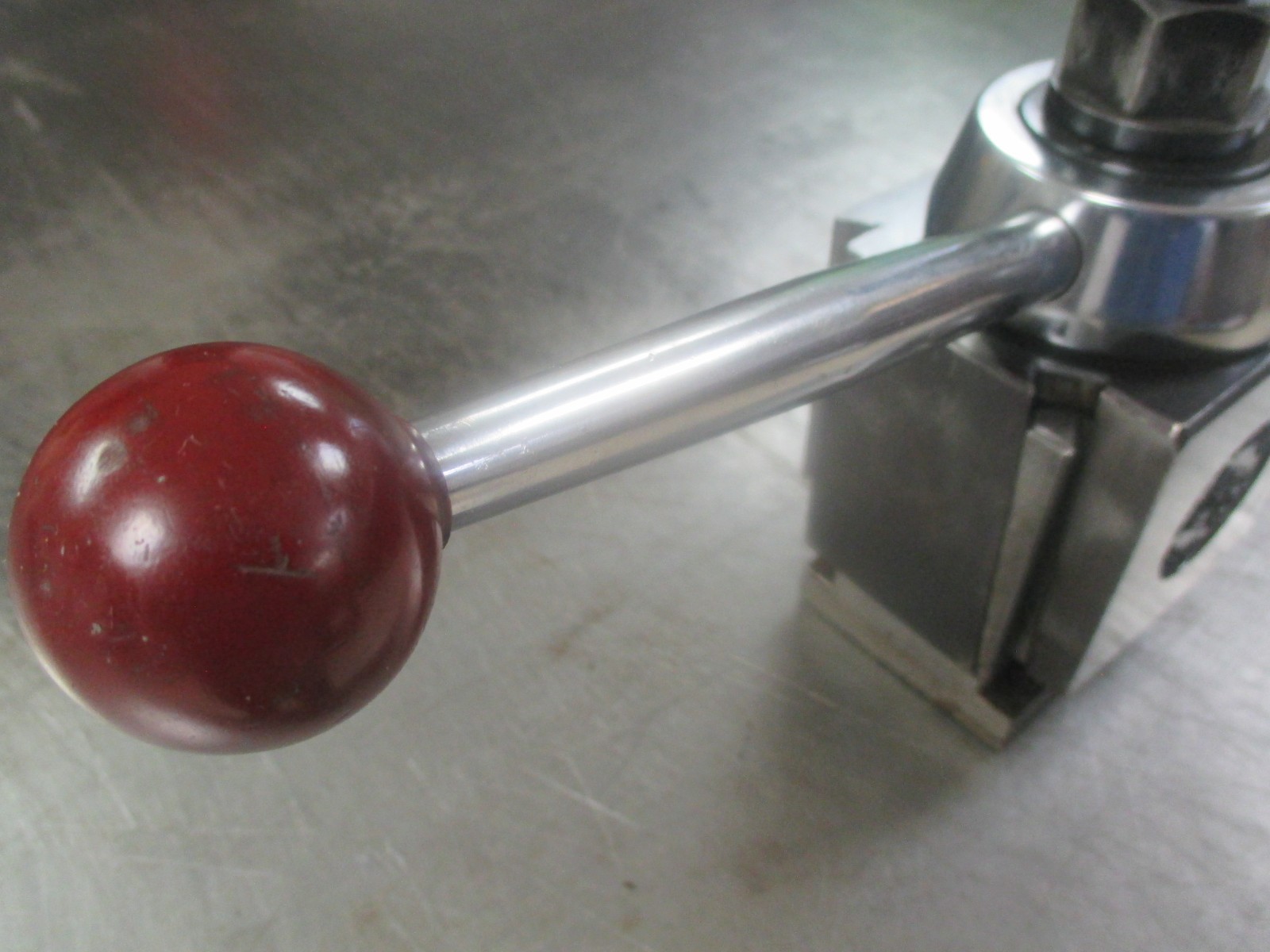 USED Armstrong CA Type Quick-Change Tool Post (YMC)