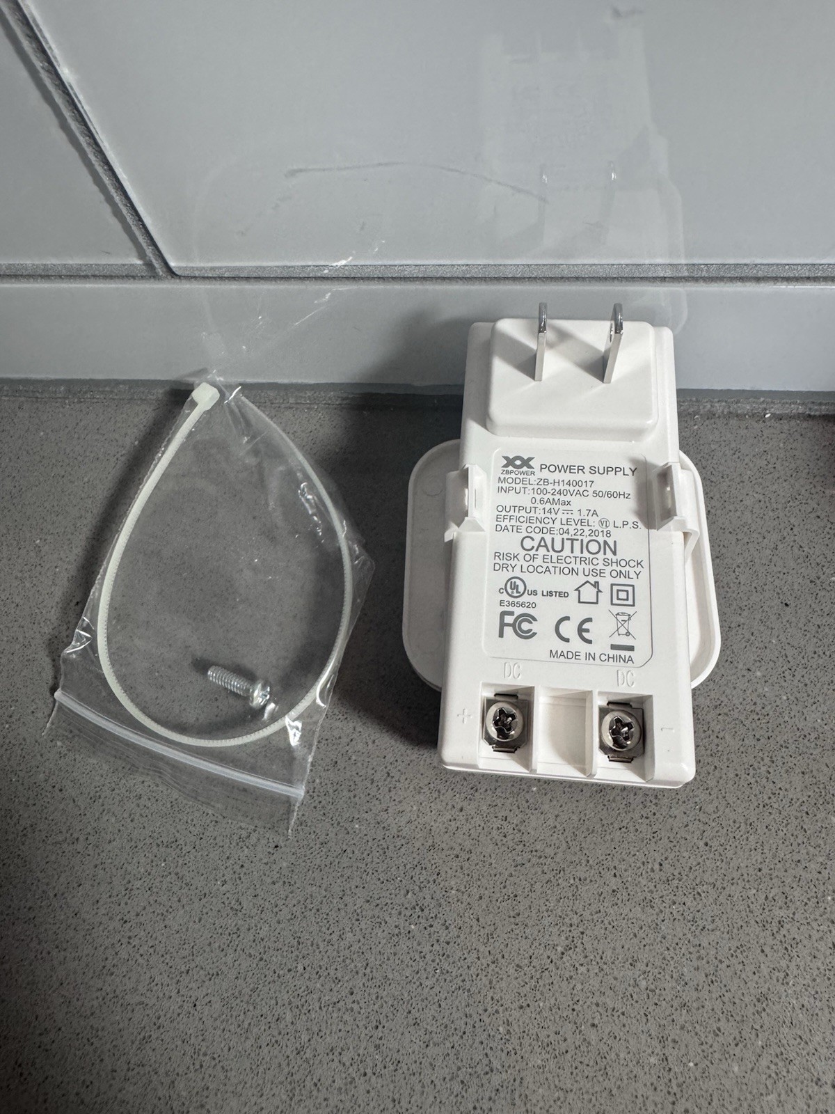 2gig Transformer  14V 1.7A ZB-H140017