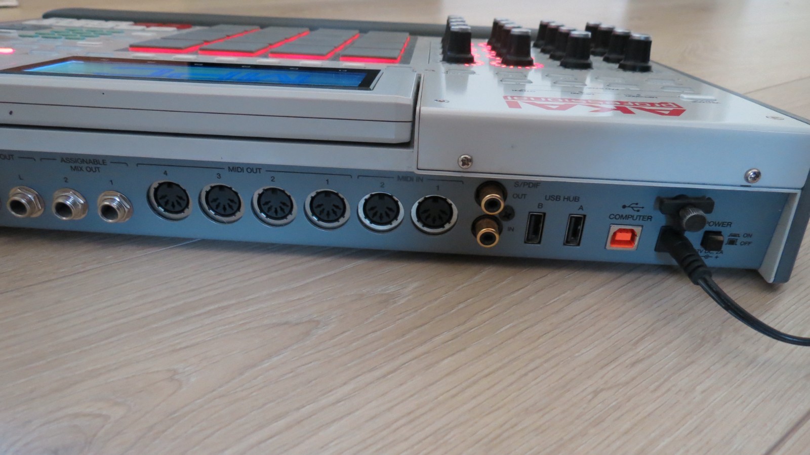 AKAI MPC RENAISSANCE PROFESSIONAL PRODUCTION CONTROLLER