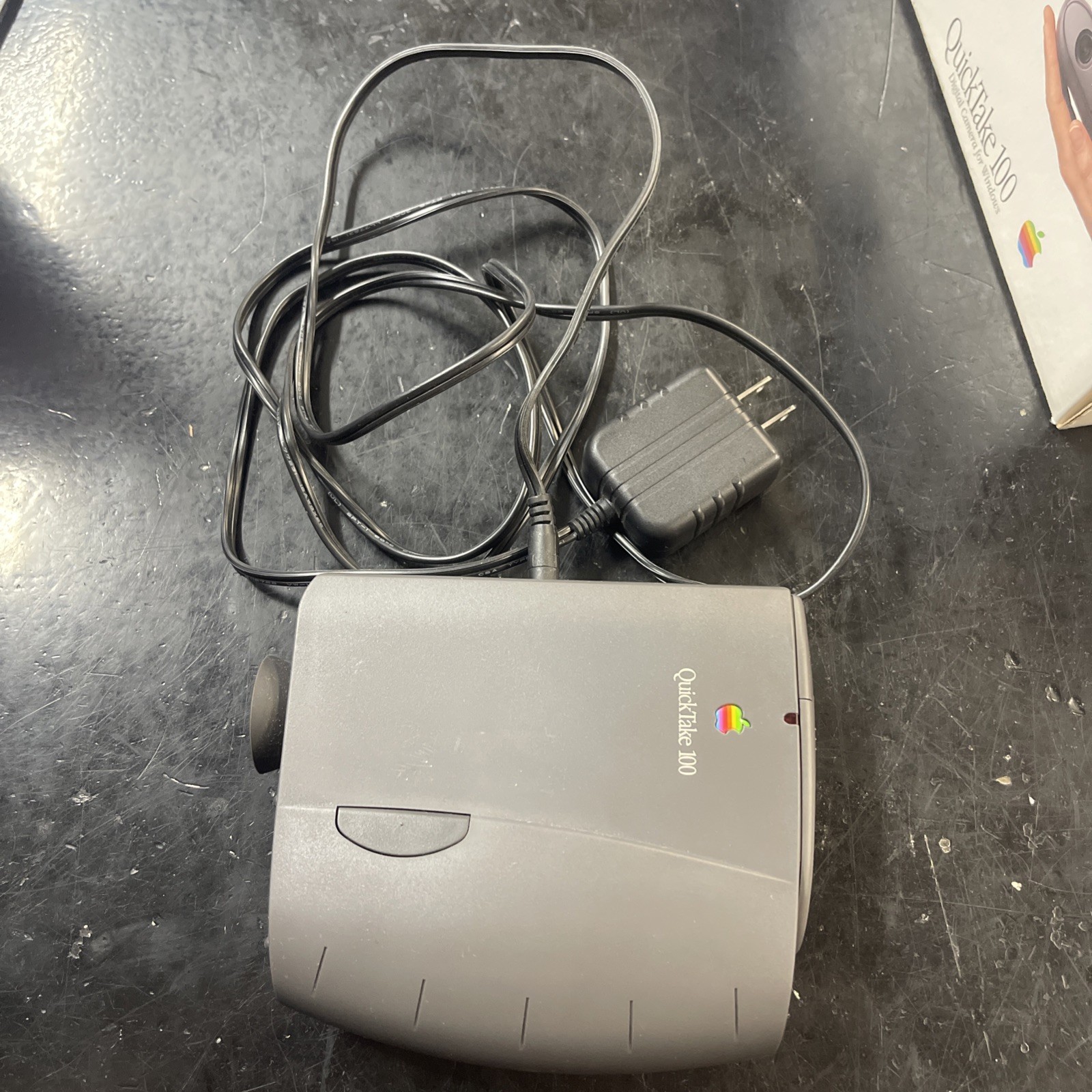 Apple Quicktake 100 Camera Microsoft Windows Compatible with Box and cables