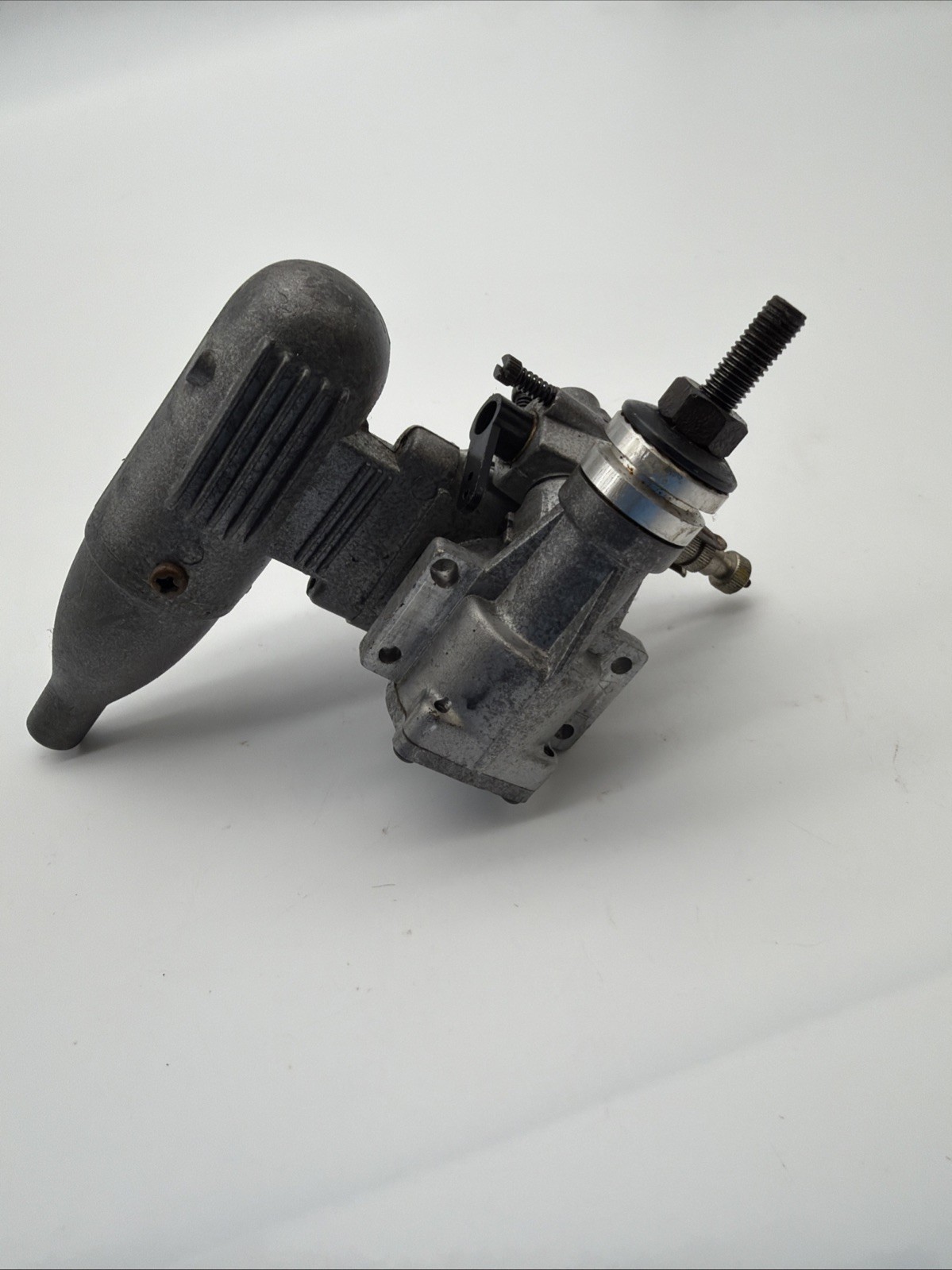 New Magnum GP 15 RC airplane Engine M16