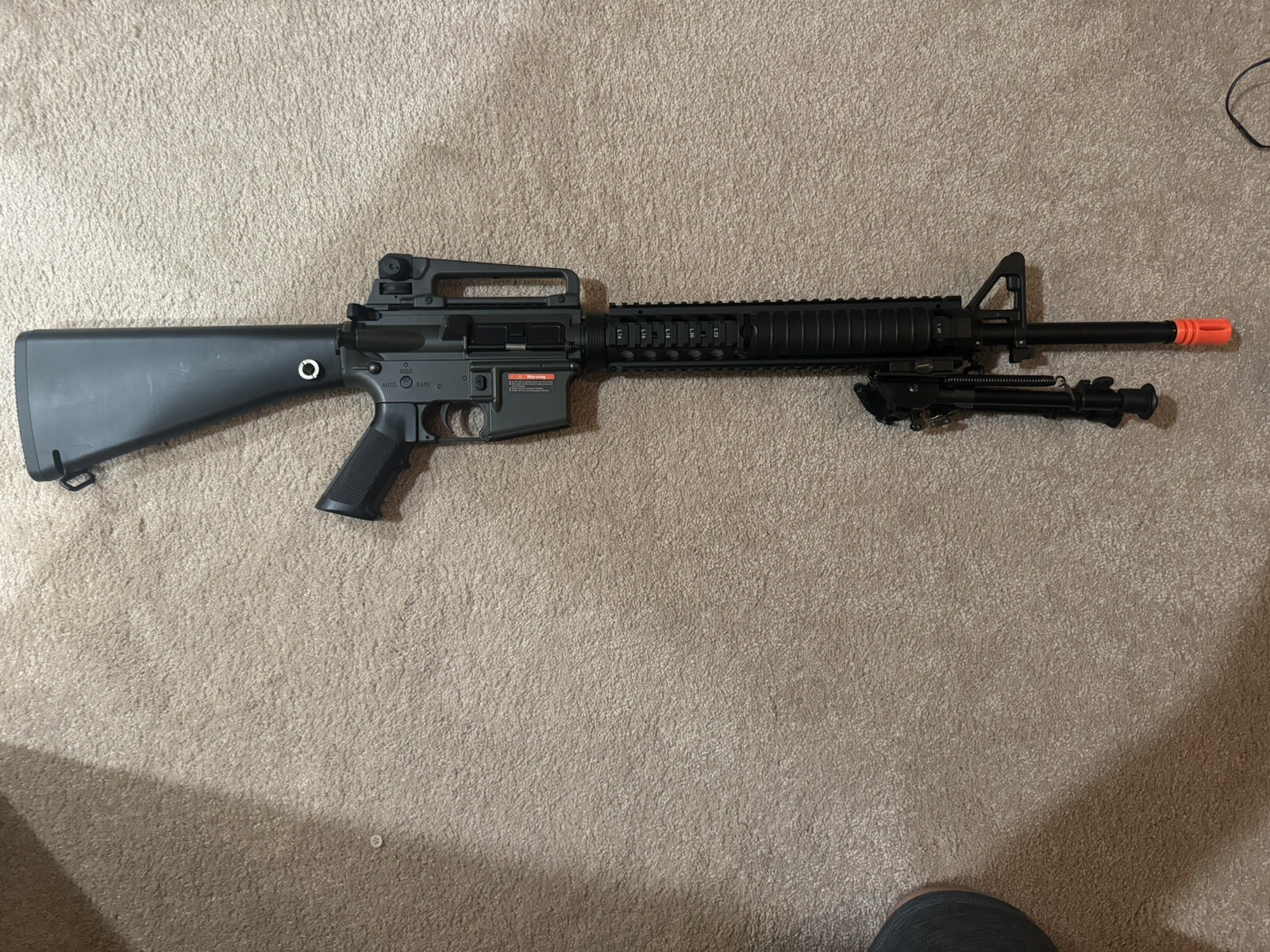JG M16 With M140 Spring.